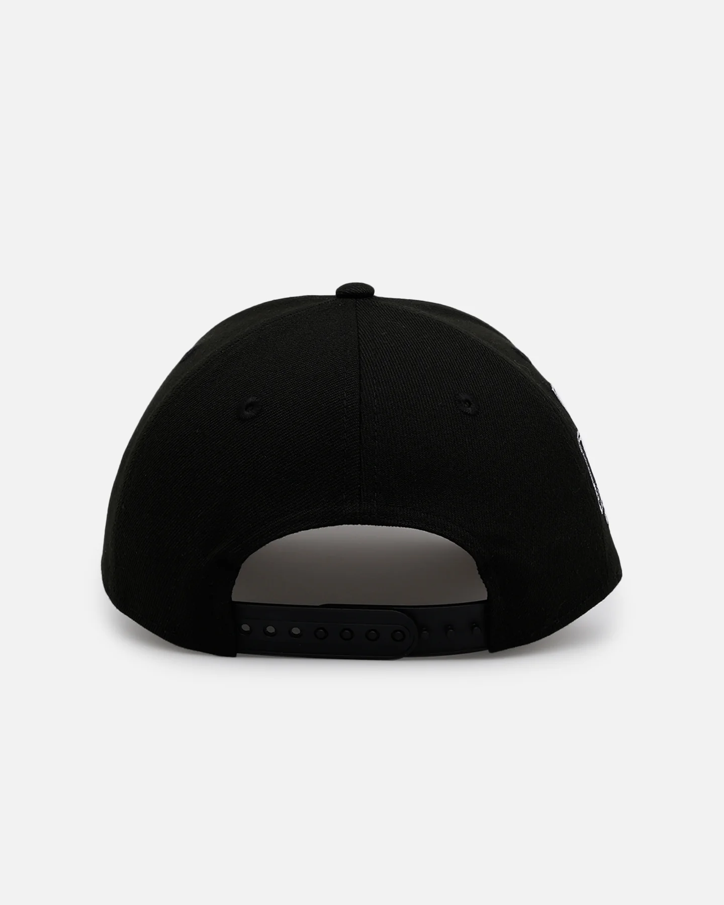 New Era Philadelphia Phillies 'Black White Upside Down Logo' 9FORTY A-Frame Snapback Black/White - Image 2