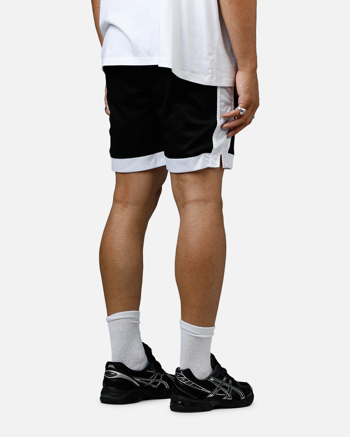 New Era Philadelphia Phillies Sport Class Shorts Black/White - Image 3