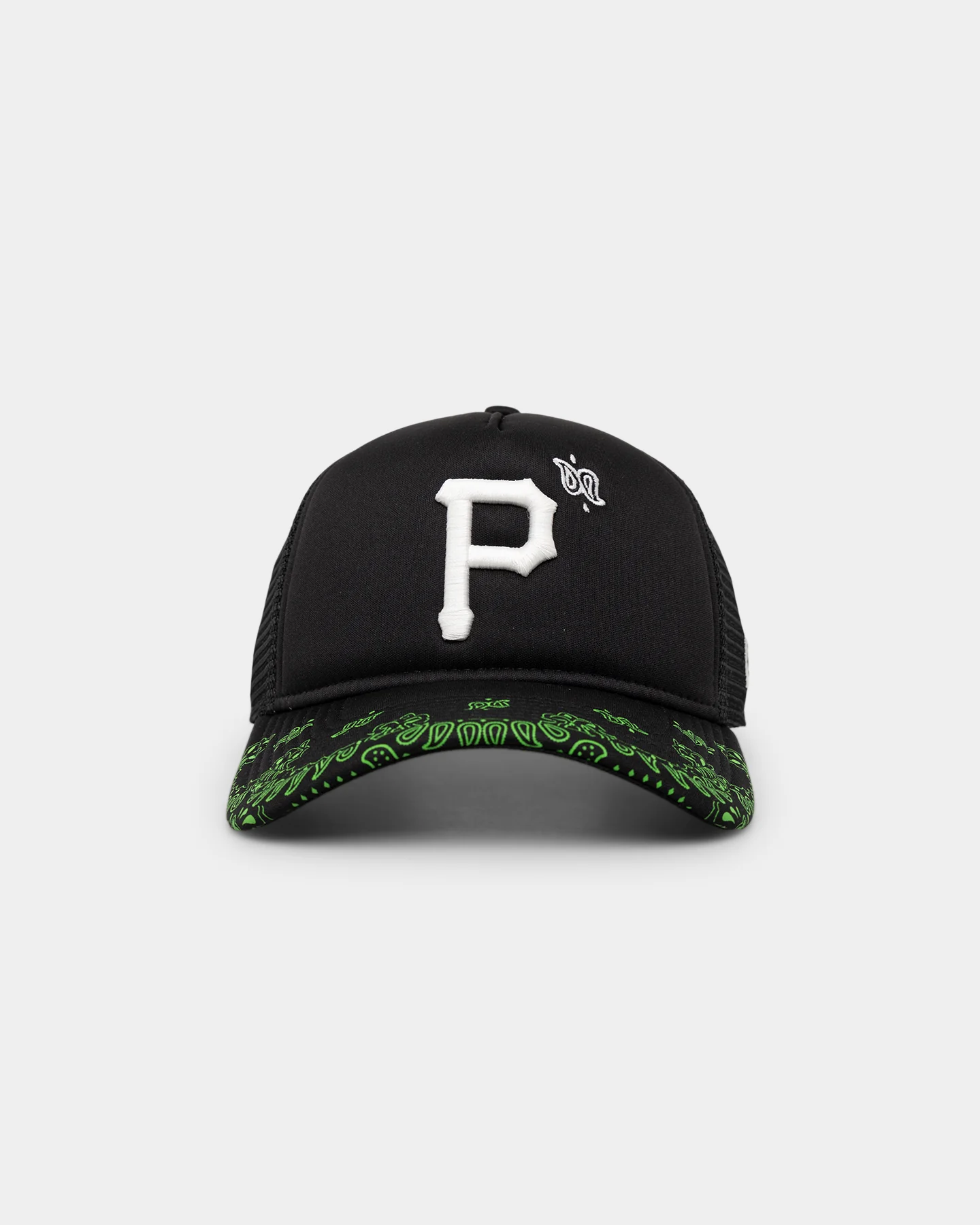 New Era Pittsburgh Pirates 'Glow In The Dark' 9FORTY A-Frame Trucker Snapback Black/Neon Green - Image 2