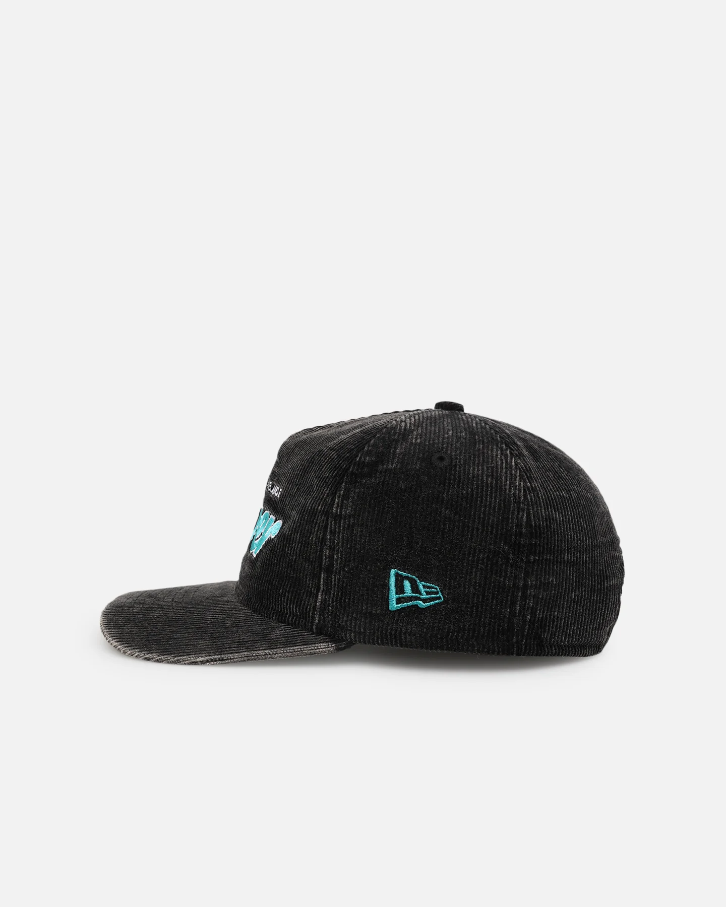 New Era Port Adelaide Power 'Washed Corduroy' Pre-Curved Golfer Snapback Black/Kelly Green - Image 4