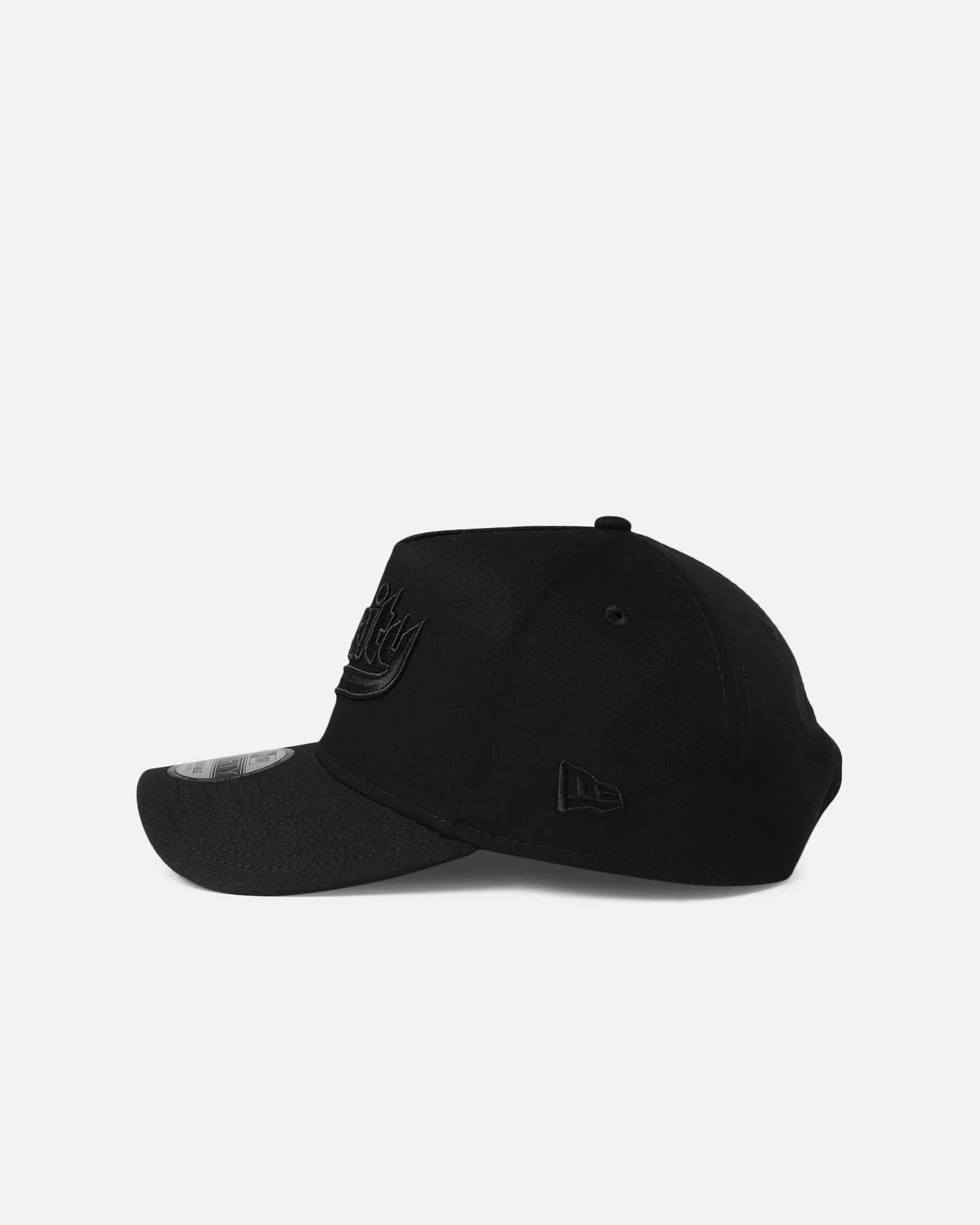 New Era Portland Trail Blazers 'NBA Black On Black' 9FORTY A-Frame Snapback Black - Image 4