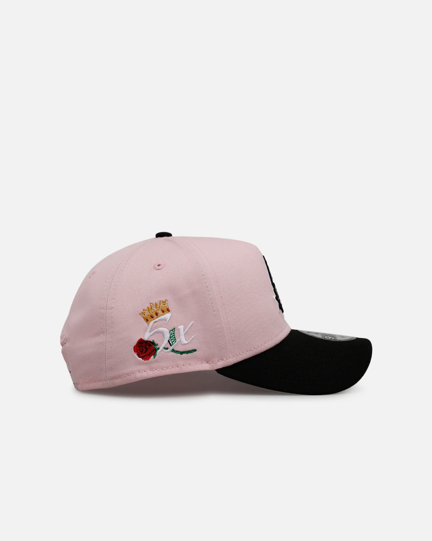 New Era San Antonio Spurs 'Pink Crown' 9FORTY A-Frame Snapback Pink - Image 3