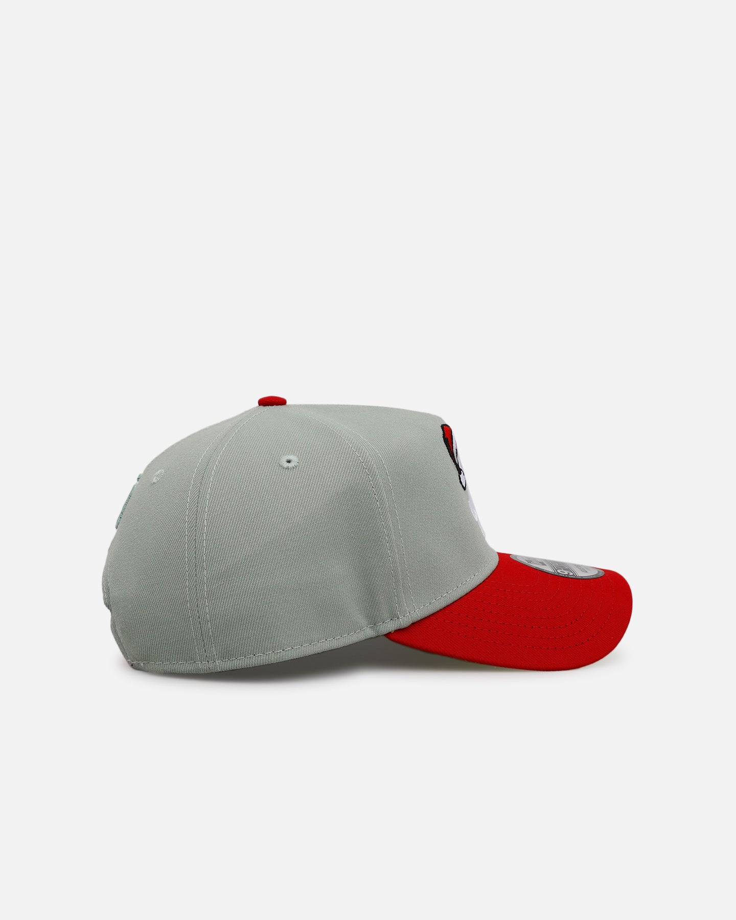 New Era San Diego Padres 'All I Want For Christmas' 9FORTY A-Frame Snapback Green/Red - Image 3