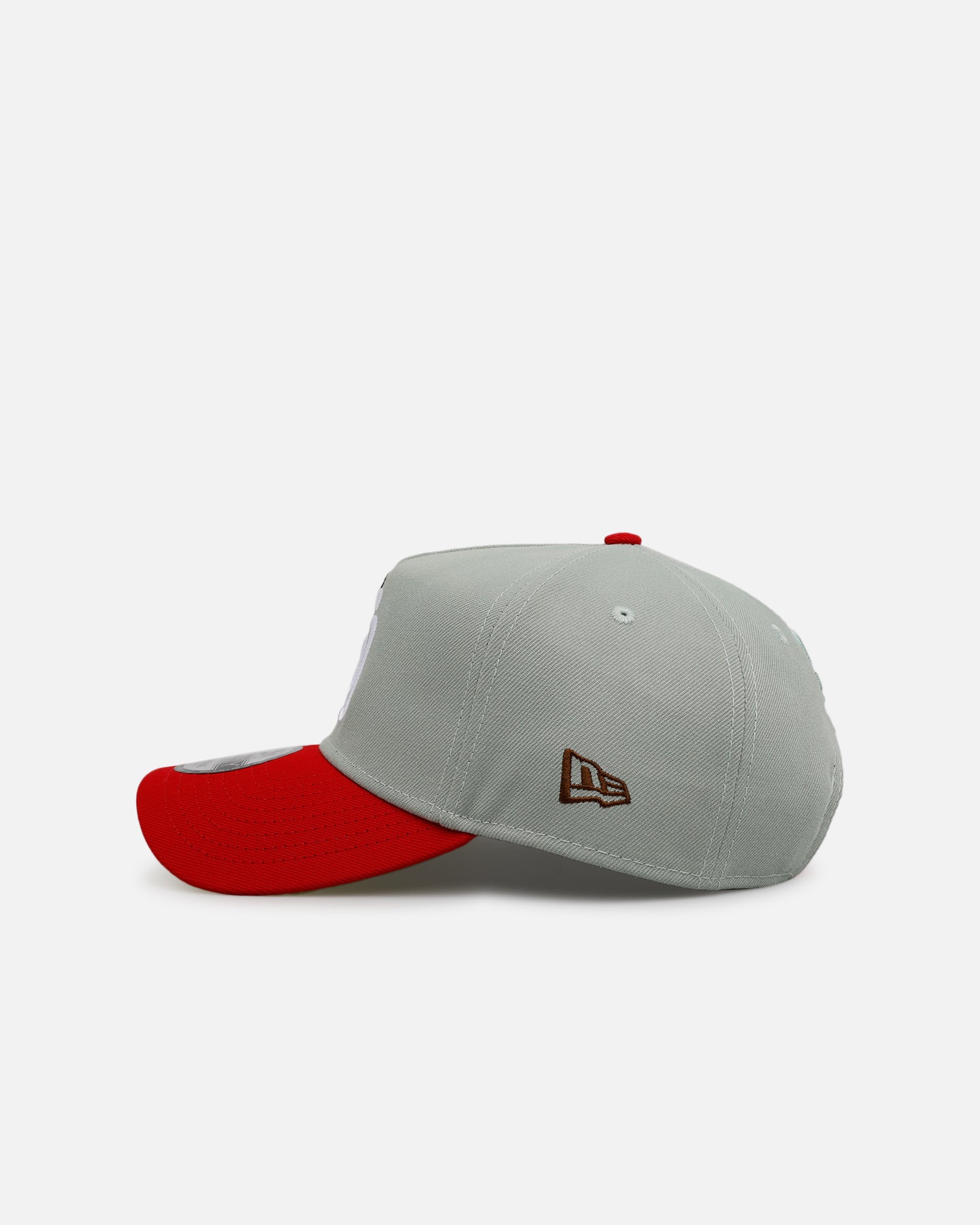New Era San Diego Padres 'All I Want For Christmas' 9FORTY A-Frame Snapback Green/Red - Image 4