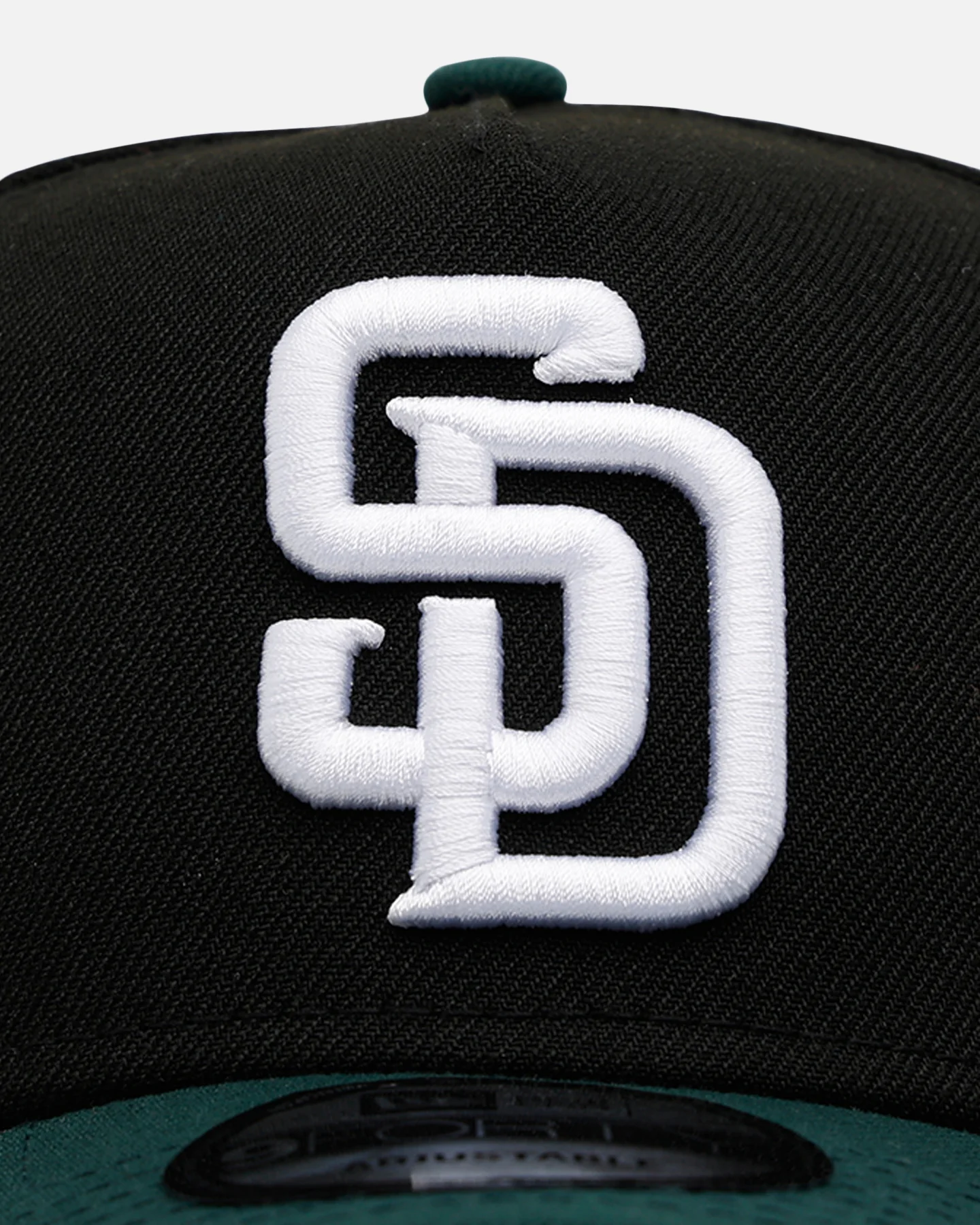 New Era San Diego Padres 'Black Dark Green' 9FORTY A-Frame Snapback Black/Dark Green - Image 5
