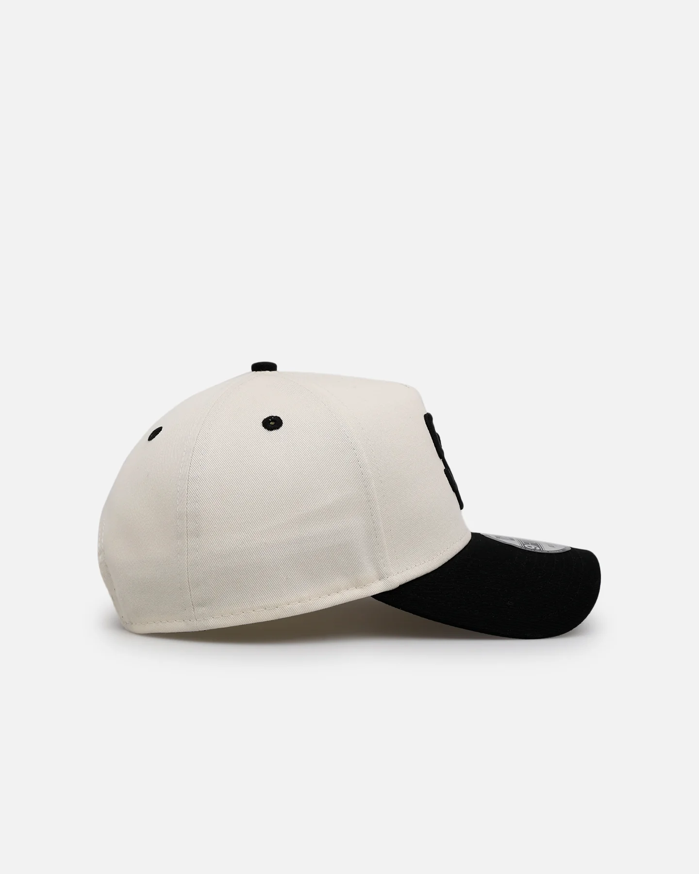 New Era San Diego Padres 'Chrome Black Roses' 9FORTY A-Frame Snapback Chrome/Black - Image 3