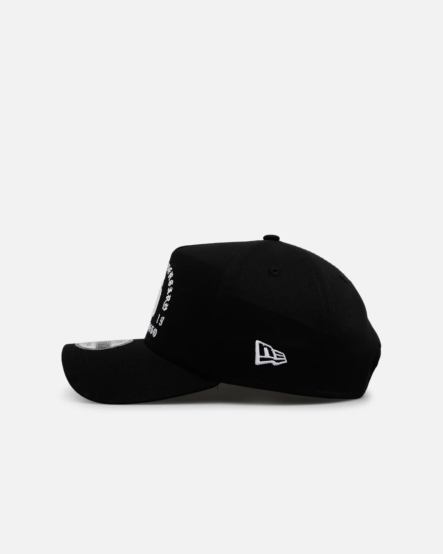 New Era San Diego Padres 'Gothic Arch 2.0' 9FORTY A-Frame Snapback Black/White - Image 4