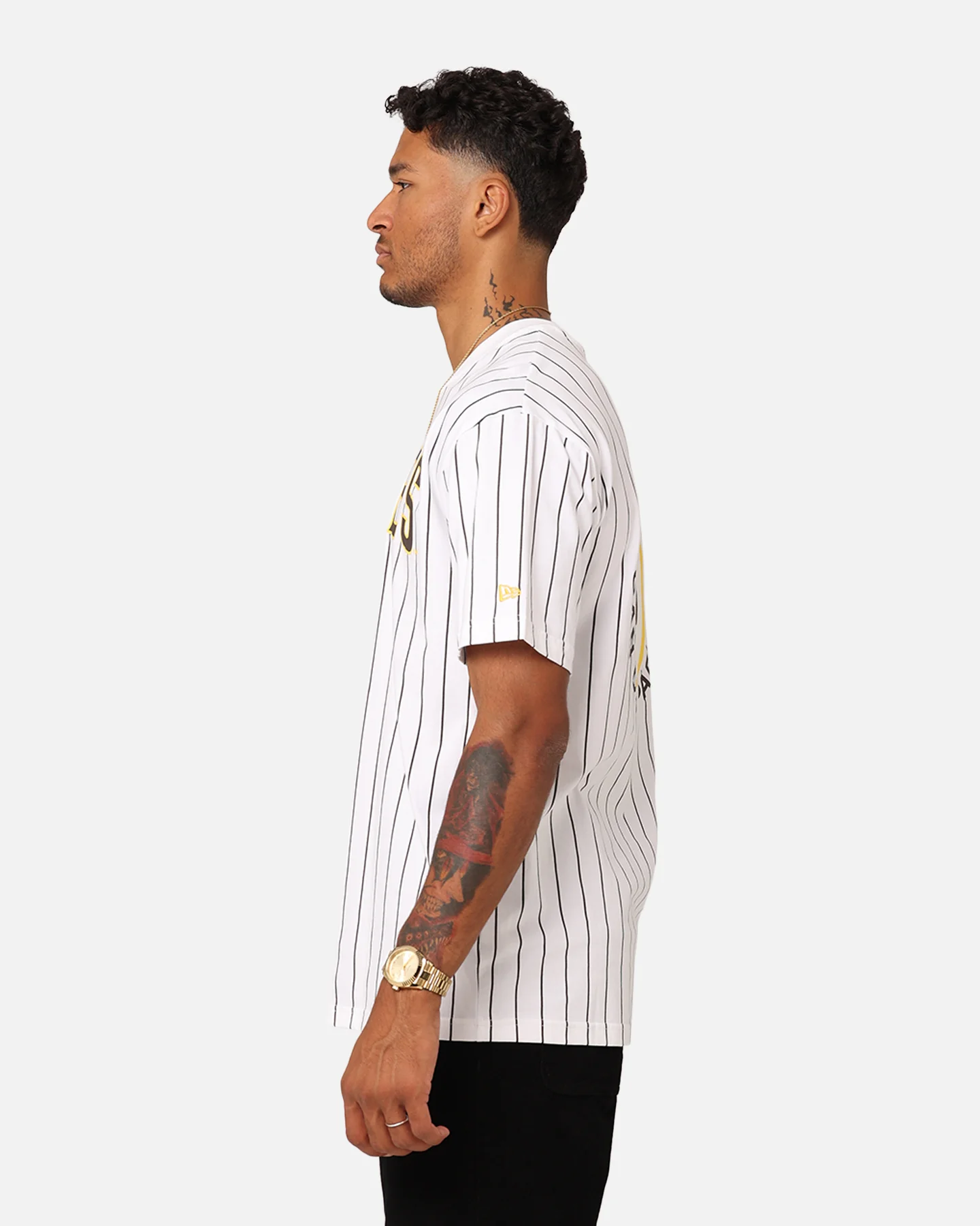 New Era San Diego Padres Oversized T-Shirt White Pinstripe - Image 7