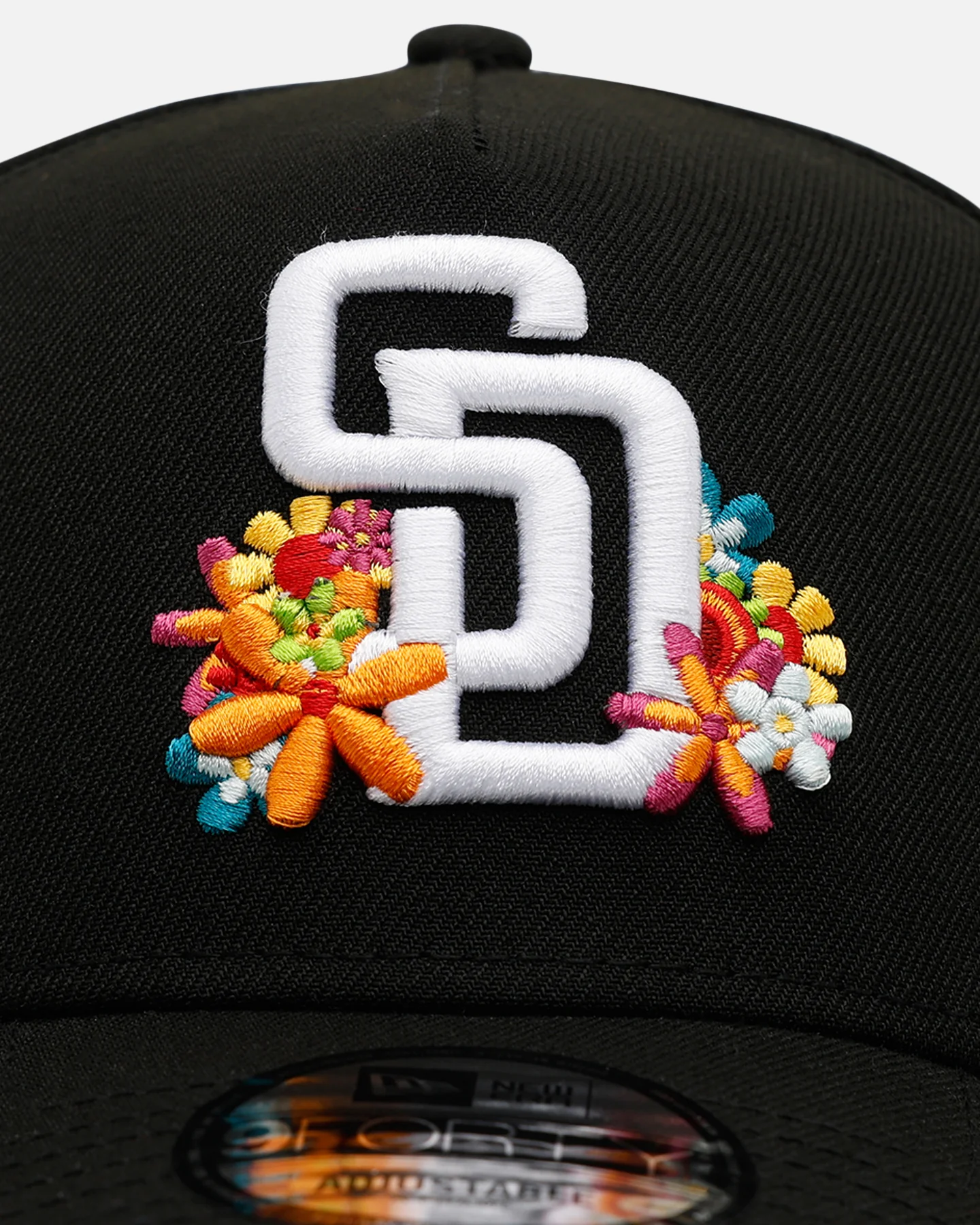 New Era San Diego Padres 'Summer Flowers' 9FORTY A-Frame Snapback Black - Image 5