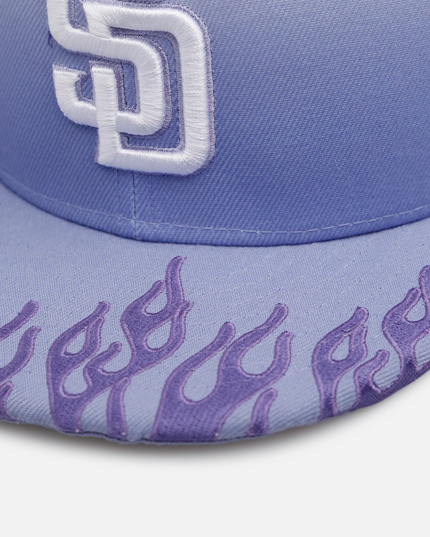New Era San Diego Padres 'Sundye Flames' 59FIFTY Fitted Lavender - Image 2