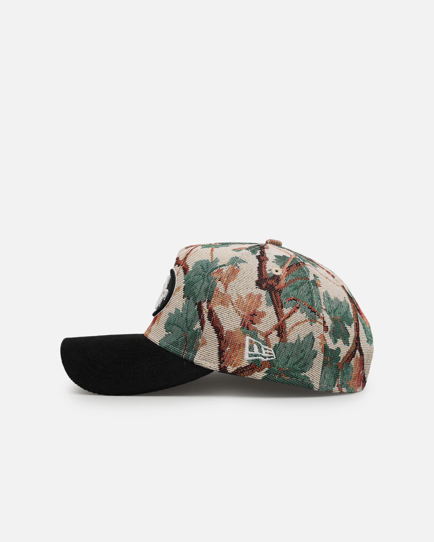 New Era San Francisco 49ers 'Maple Majesty' 9FORTY A-Frame Snapback Realtree Tapestrey - Image 5