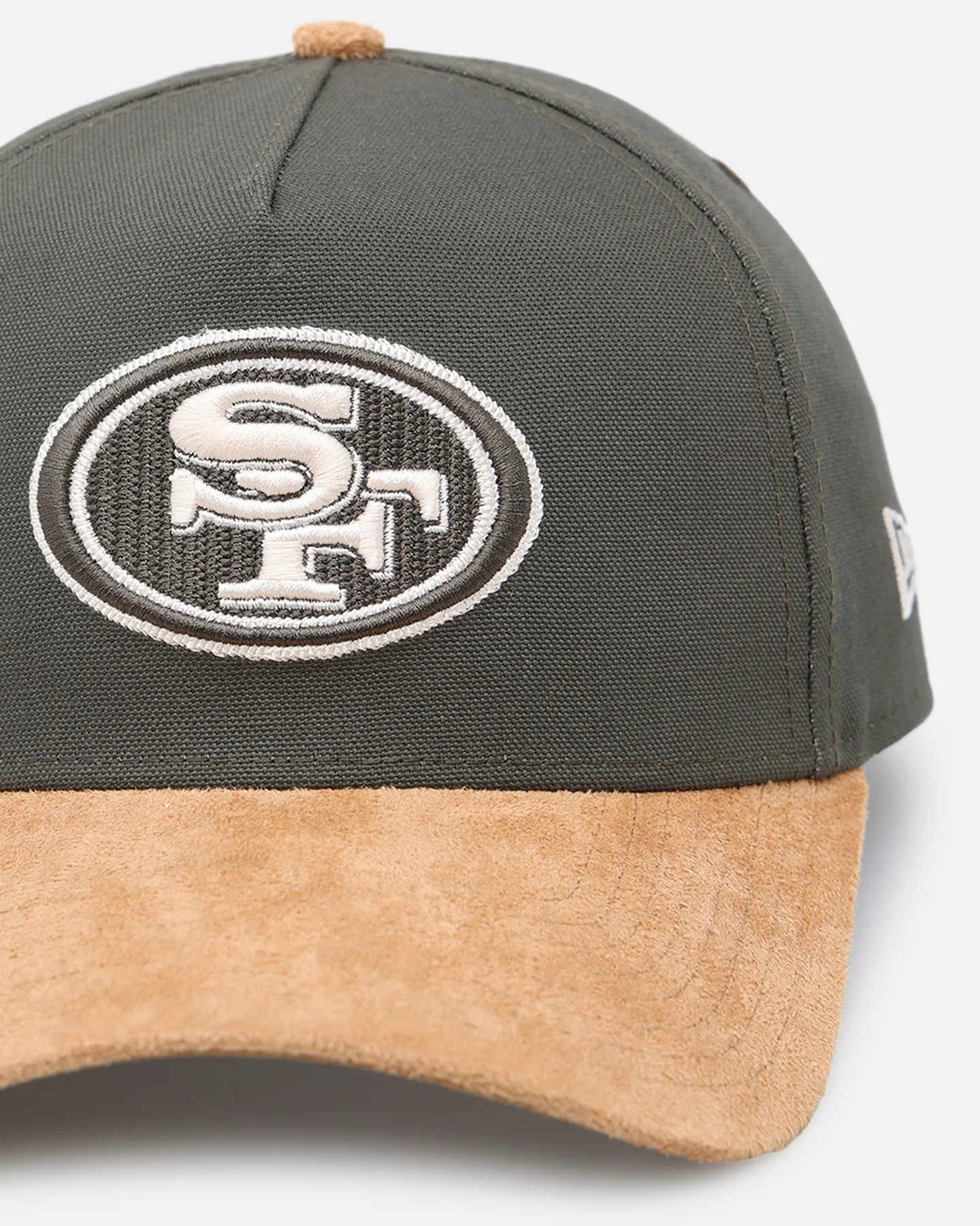 New Era San Francisco 49ers 'Moss Canvas Wheat' 9FORTY A-Frame Snapback Moss Canvas/Ivory - Image 2