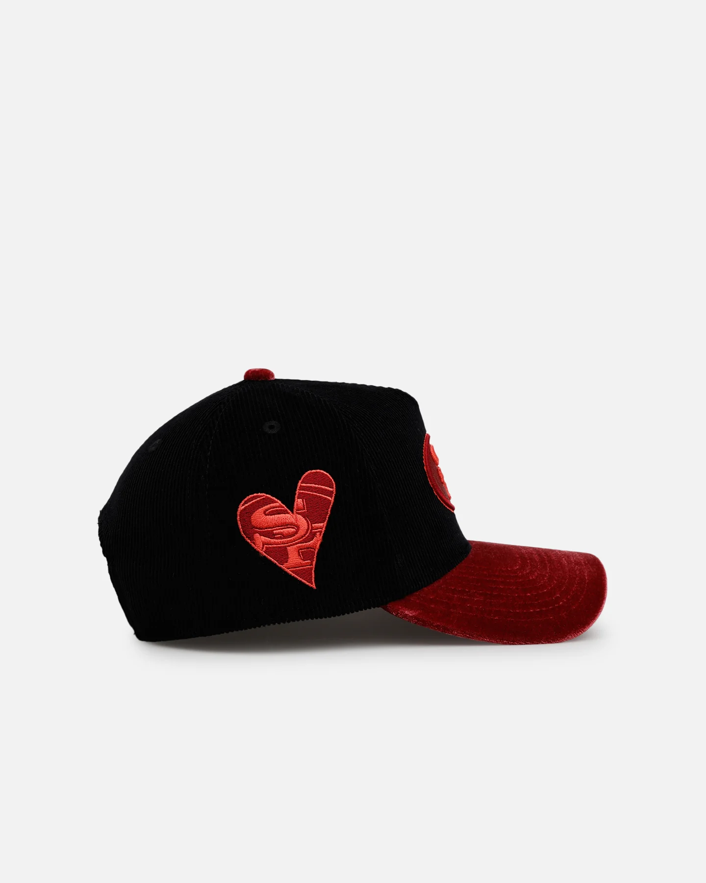 New Era San Francisco 49ers 'Velvet Cord Certified Lover' 9FORTY A-Frame Premium Corduroy Snapback Black - Image 4