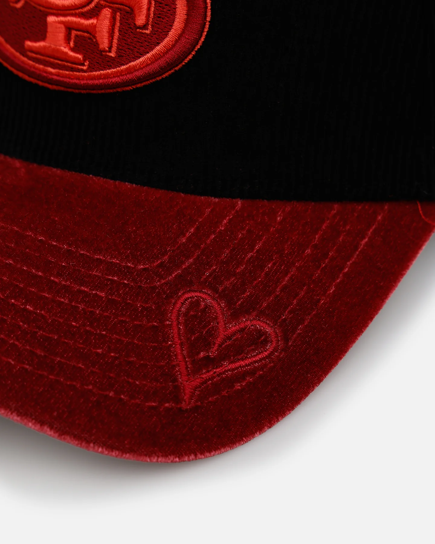 New Era San Francisco 49ers 'Velvet Cord Certified Lover' 9FORTY A-Frame Premium Corduroy Snapback Black - Image 8
