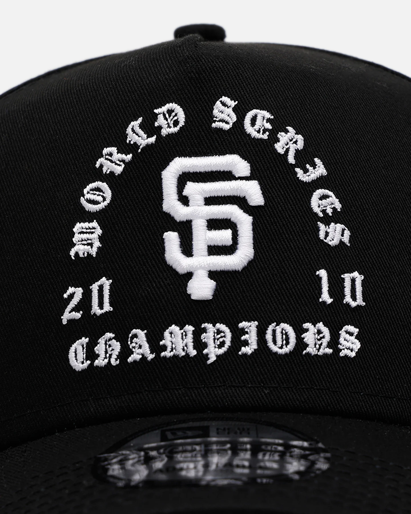 New Era San Francisco Giants 'Gothic Arch 2.0' 9FORTY A-Frame Snapback Black/White - Image 5