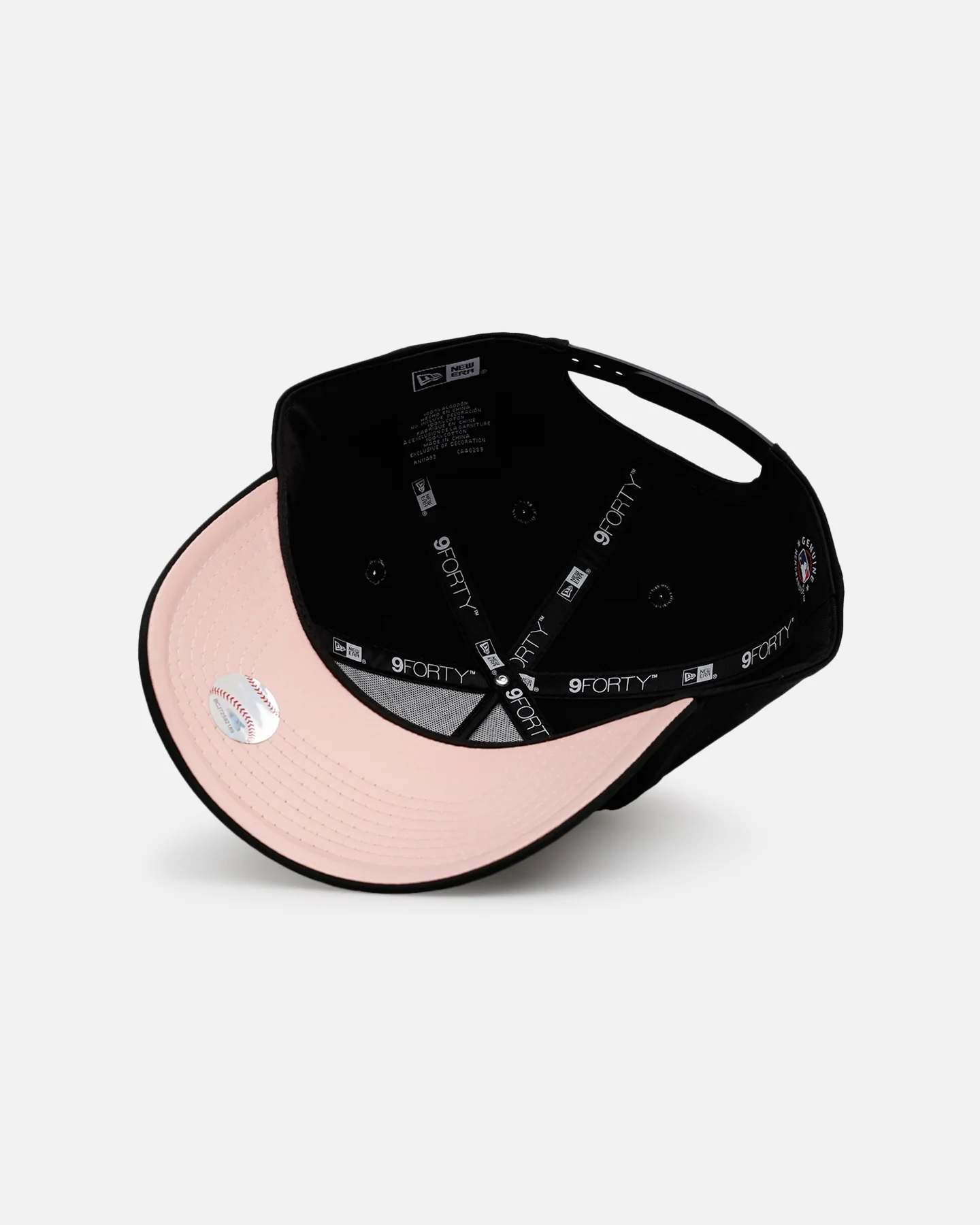 New Era San Francisco Giants 'Pink Satin Hearts 2.0' 9FORTY A-Frame Snapback Black/Pink - Image 6