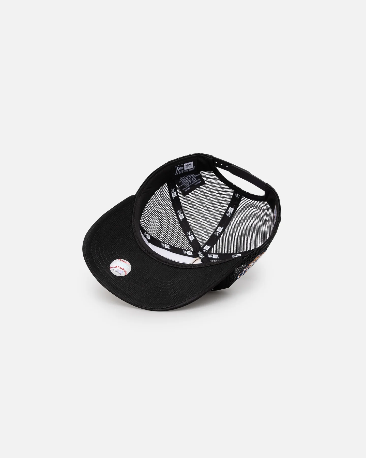 New Era San Francisco Giants 'Puff Print' Pre-Curved Golfer Trucker Snapback Black - Image 6