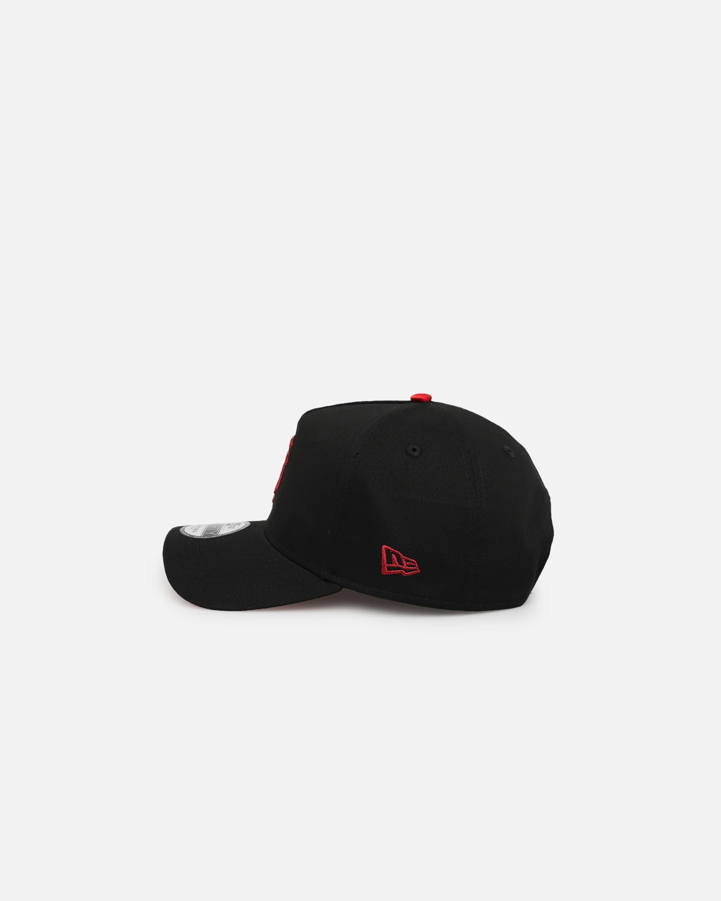 New Era San Francisco Giants 'Satin Scarlet' 9FORTY A-Frame Snapback Black/Scarlet - Image 4