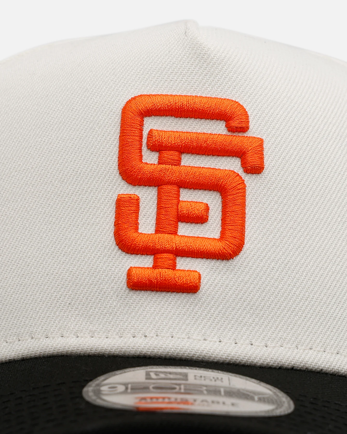 New Era San Francisco Giants 'Team Color Visor' 9FORTY A-Frame Snapback Chrome/Official Team Color - Image 5