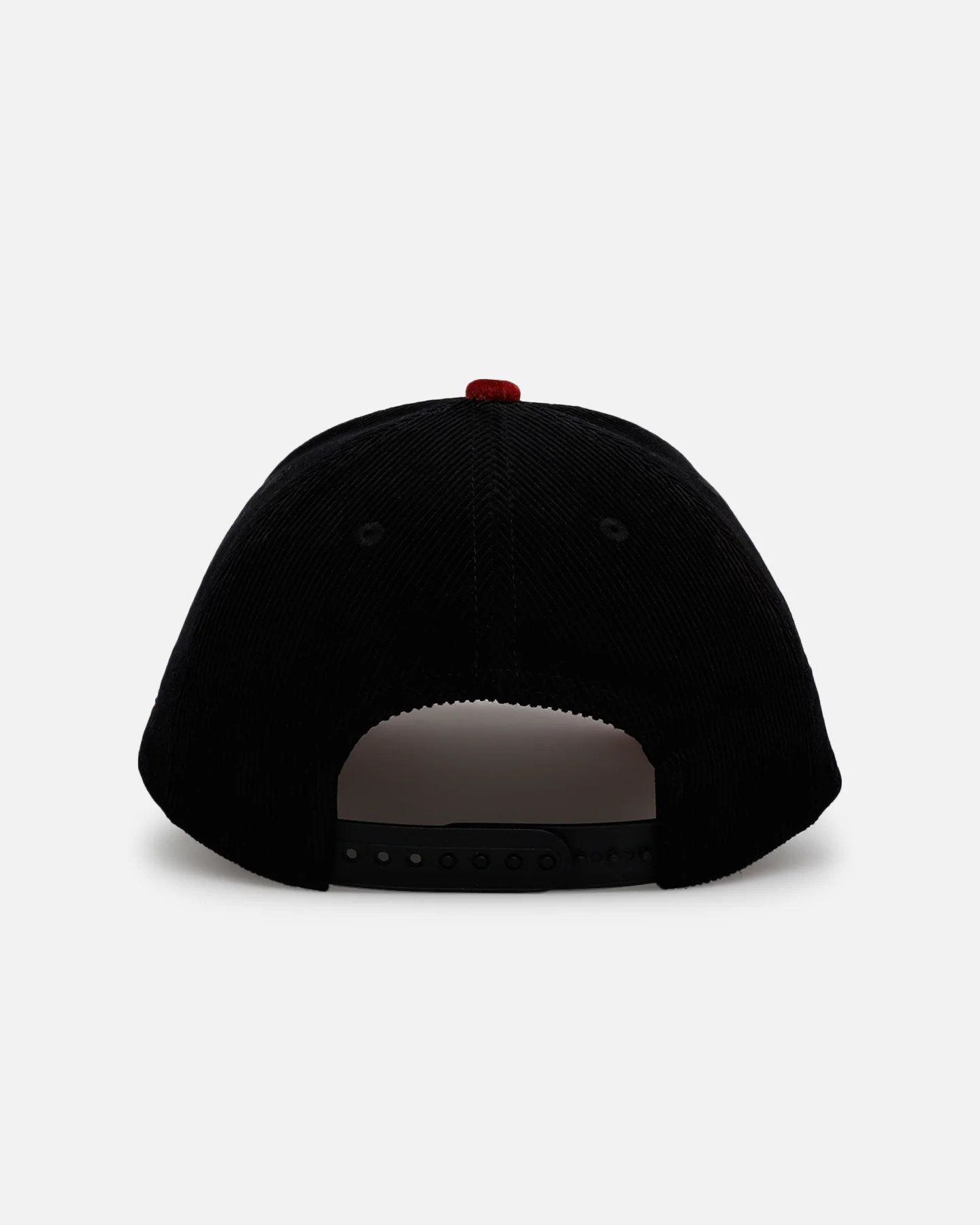 New Era San Francisco Giants 'Velvet Cord Certified Lover' 9FORTY A-Frame Premium Corduroy Snapback Black - Image 3