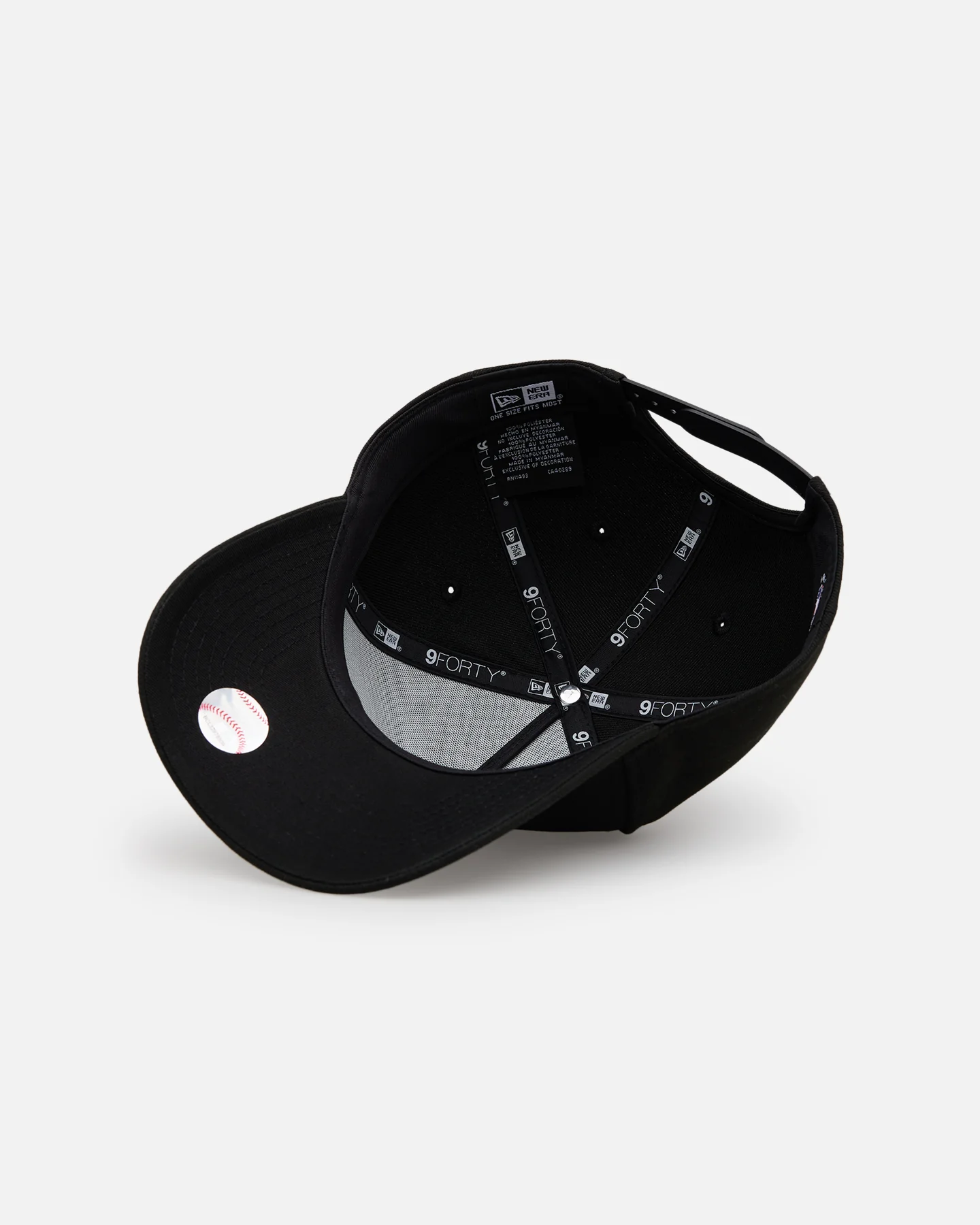 New Era Seattle Mariners 'Black' 9FORTY A-Frame Snapback Black/White - Image 6
