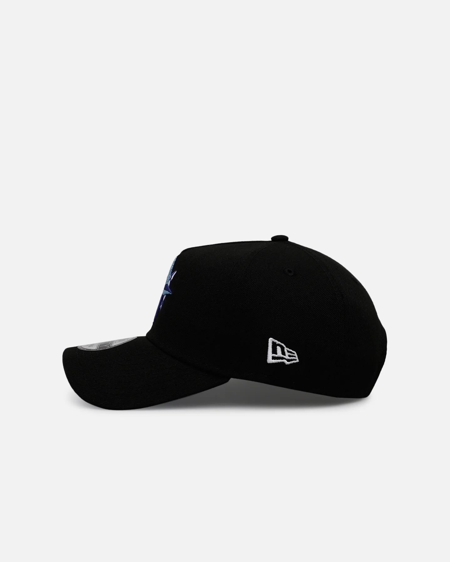 New Era Seattle Mariners 'Black And Sky Blue' 9FORTY A-Frame Snapback Black/Sky Blue - Image 4