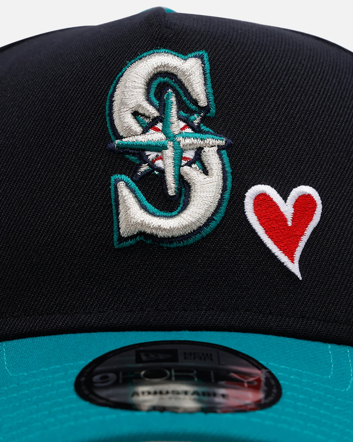 New Era Seattle Mariners 'Team Color Hearts' 9FORTY A-Frame Snapback Official Team Color - Image 5