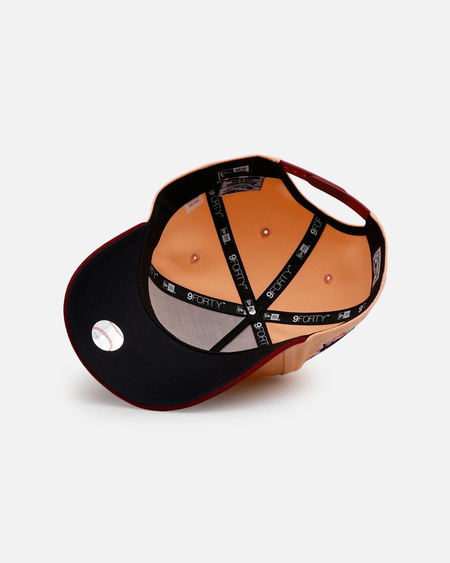 New Era Seattle Mariners 'Volcano' 9FORTY A-Frame Snapback Peach - Image 6