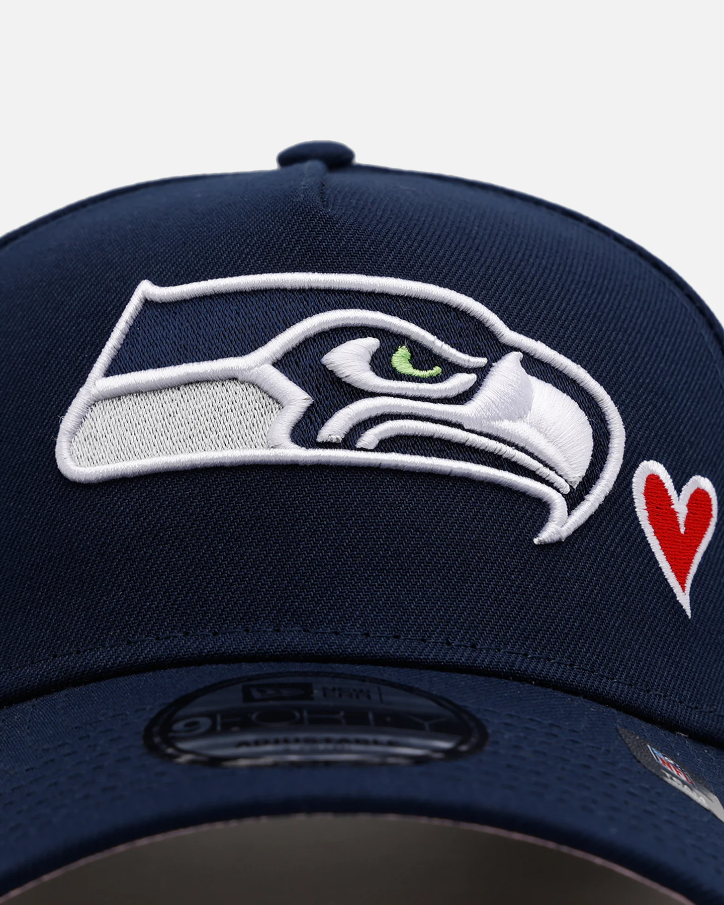 New Era Seattle Seahawks 'Team Color Hearts' 9FORTY A-Frame Snapback Official Team Color - Image 5