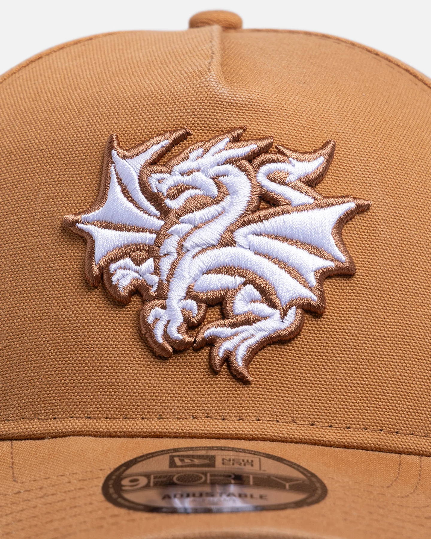 New Era St. George Illawarra Dragons 'NRL 2026' 9FORTY A-Frame Snapback Med Beige - Image 5