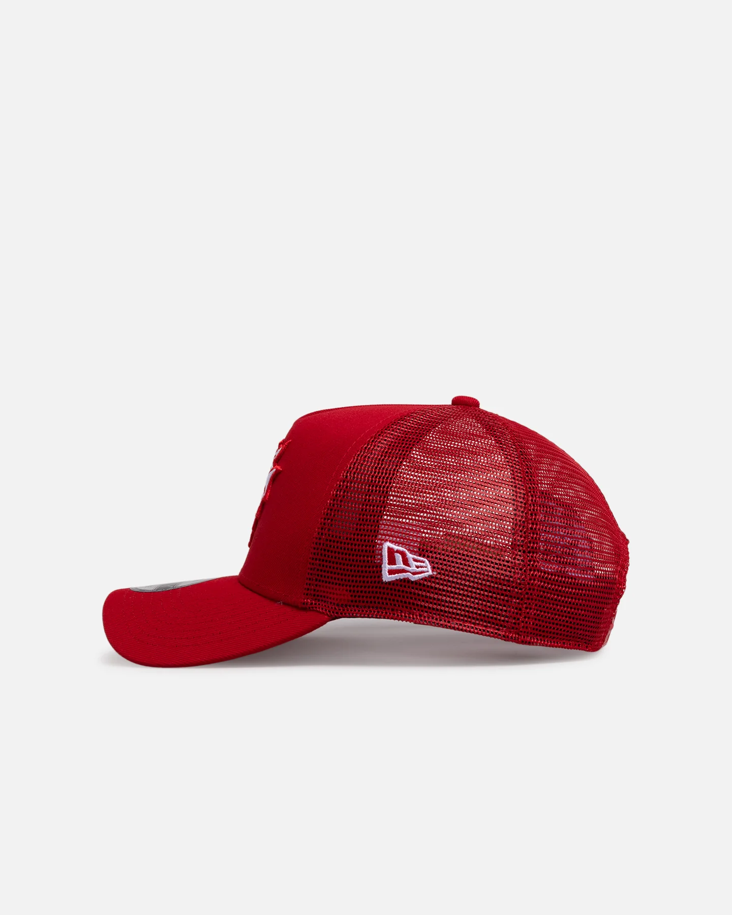 New Era St. George Illawarra Dragons 'NRL Vegas Round 2026' 9FORTY A-Frame Trucker Snapback Official Team Colour - Image 4