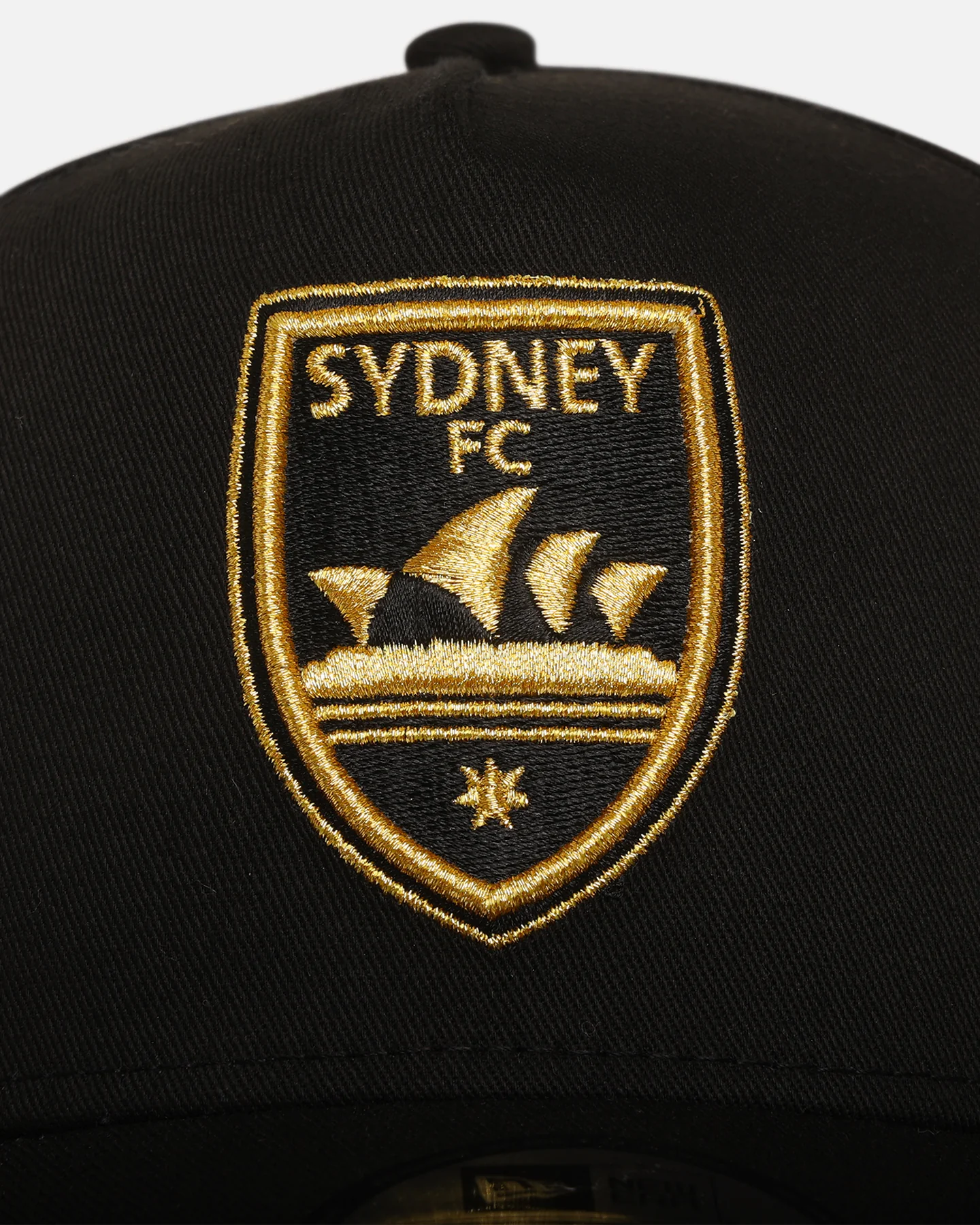 New Era Sydney FC 'A-League Exculsive' 9FORTY A-Frame Snapback Black/Gold - Image 5