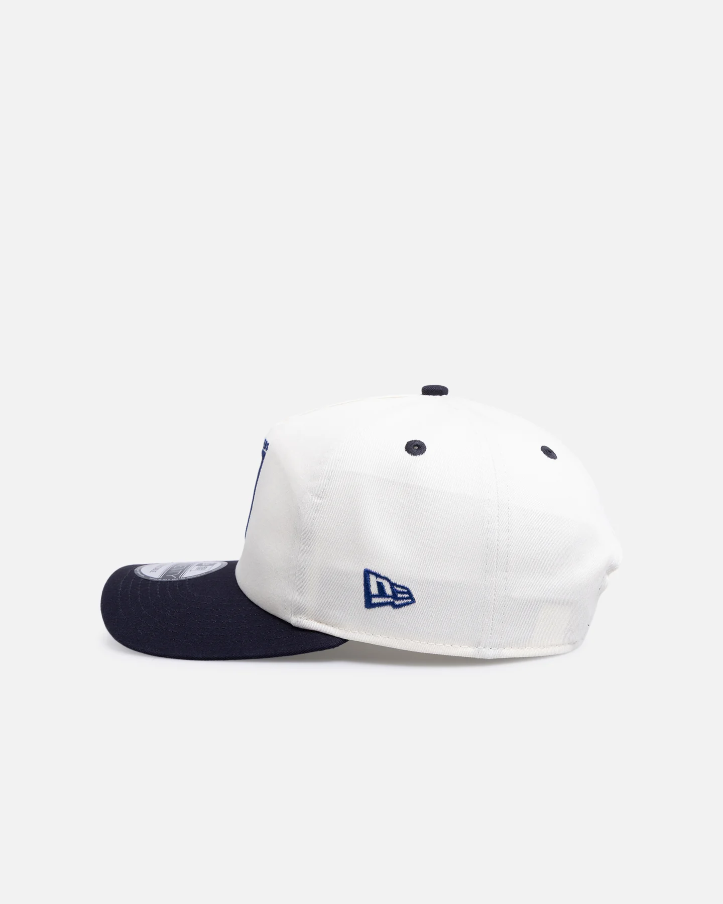 New Era Sydney Roosters 'Retro Chrome' 19TWENTY Snapback Official Team Colour - Image 4