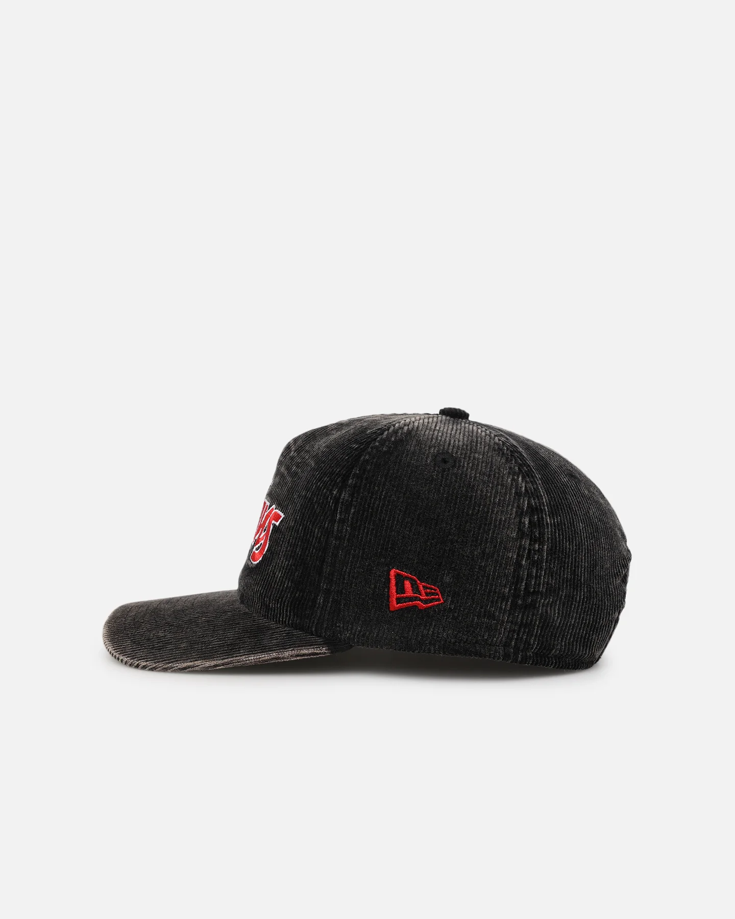 New Era Sydney Swans 'Washed Corduroy' Pre-Curved Golfer Snapback Black/Kelly Green - Image 5