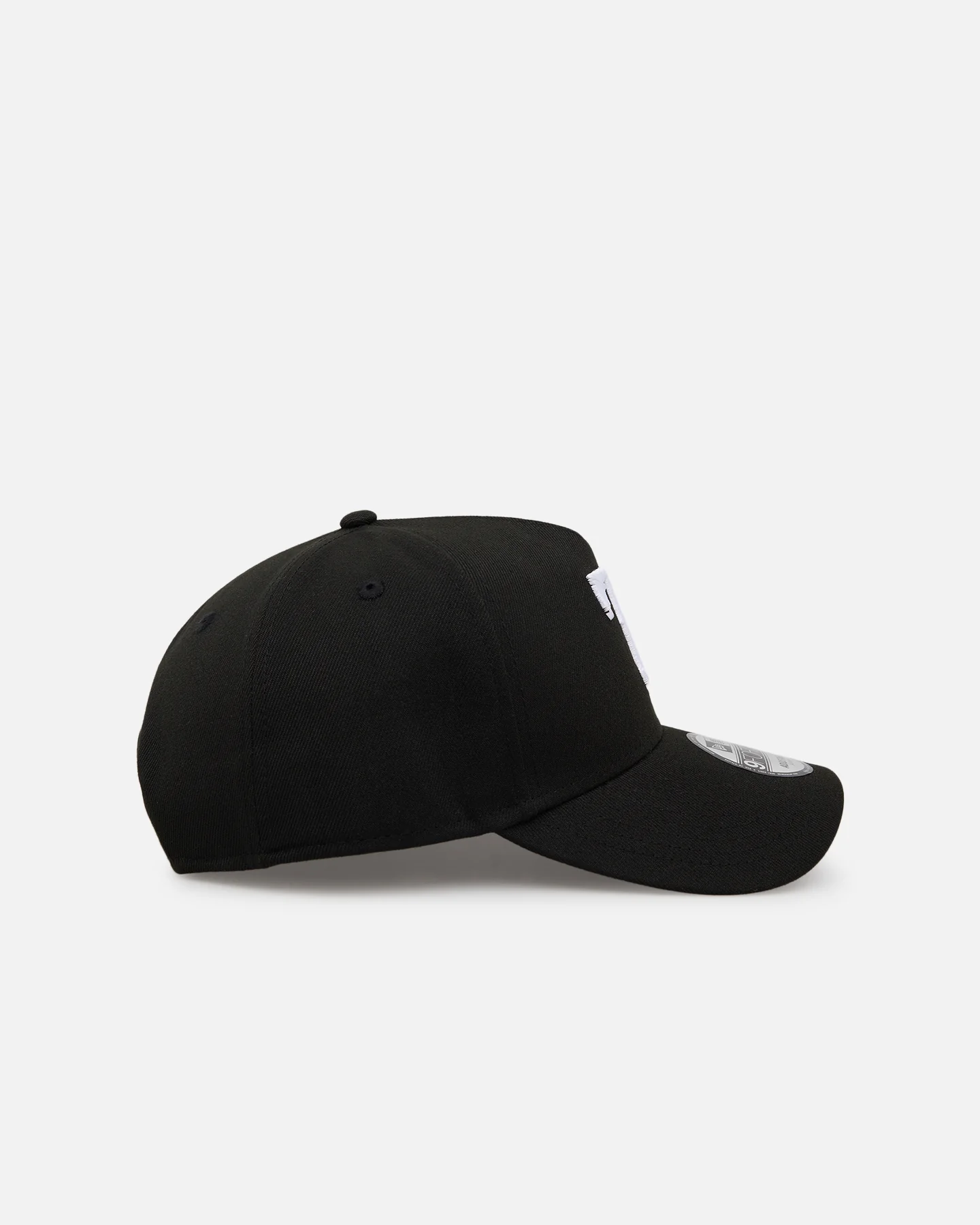 New Era Texas Rangers 'Black' 9FORTY A-Frame Snapback Black/White - Image 3