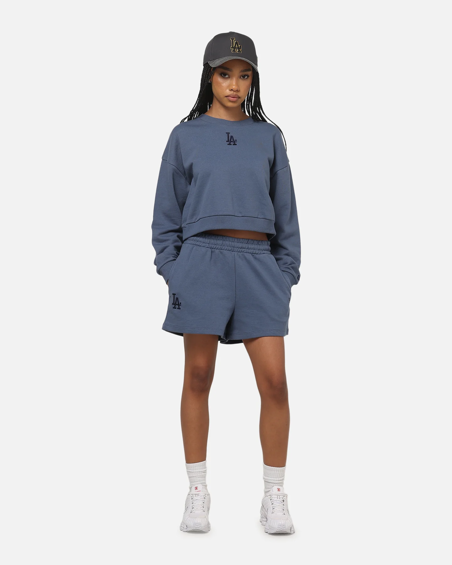 New Era Women's Los Angeles Dodgers Shorts Indigo - Image 2