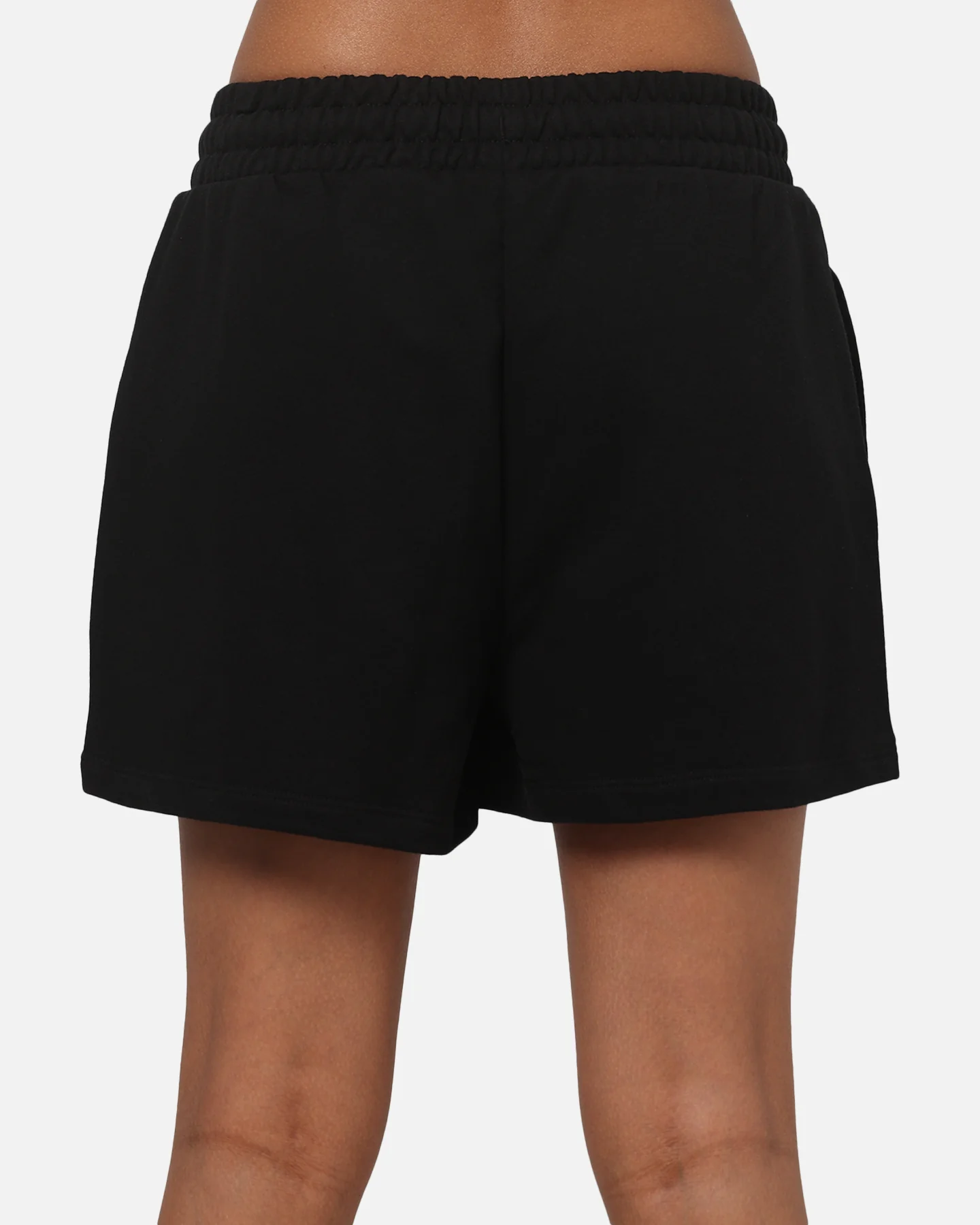 New Era Women's New York Yankees Shorts Black - Image 8