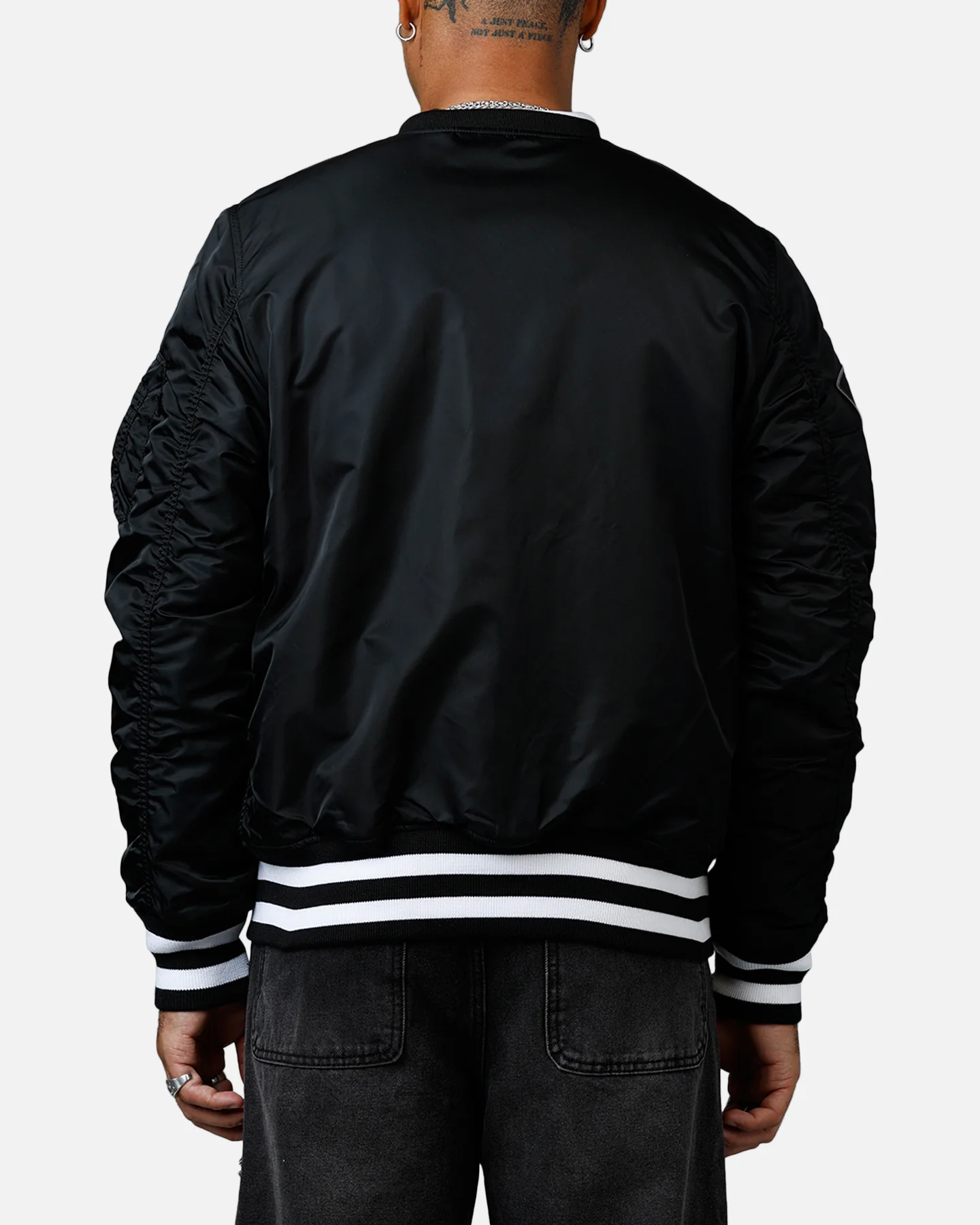 New Era X Alpha Series X NFL Las Vegas Raiders MA-1 Bomber Jacket Black - Image 2