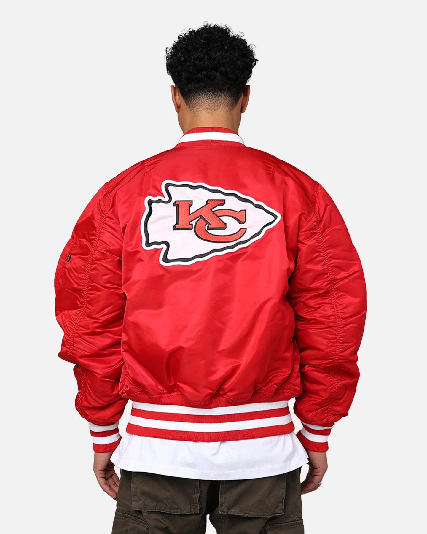New Era X Alpha Series X NFL Kansas City Chiefs MA-1 Bomber Jacket Navy/Magenta - Image 5