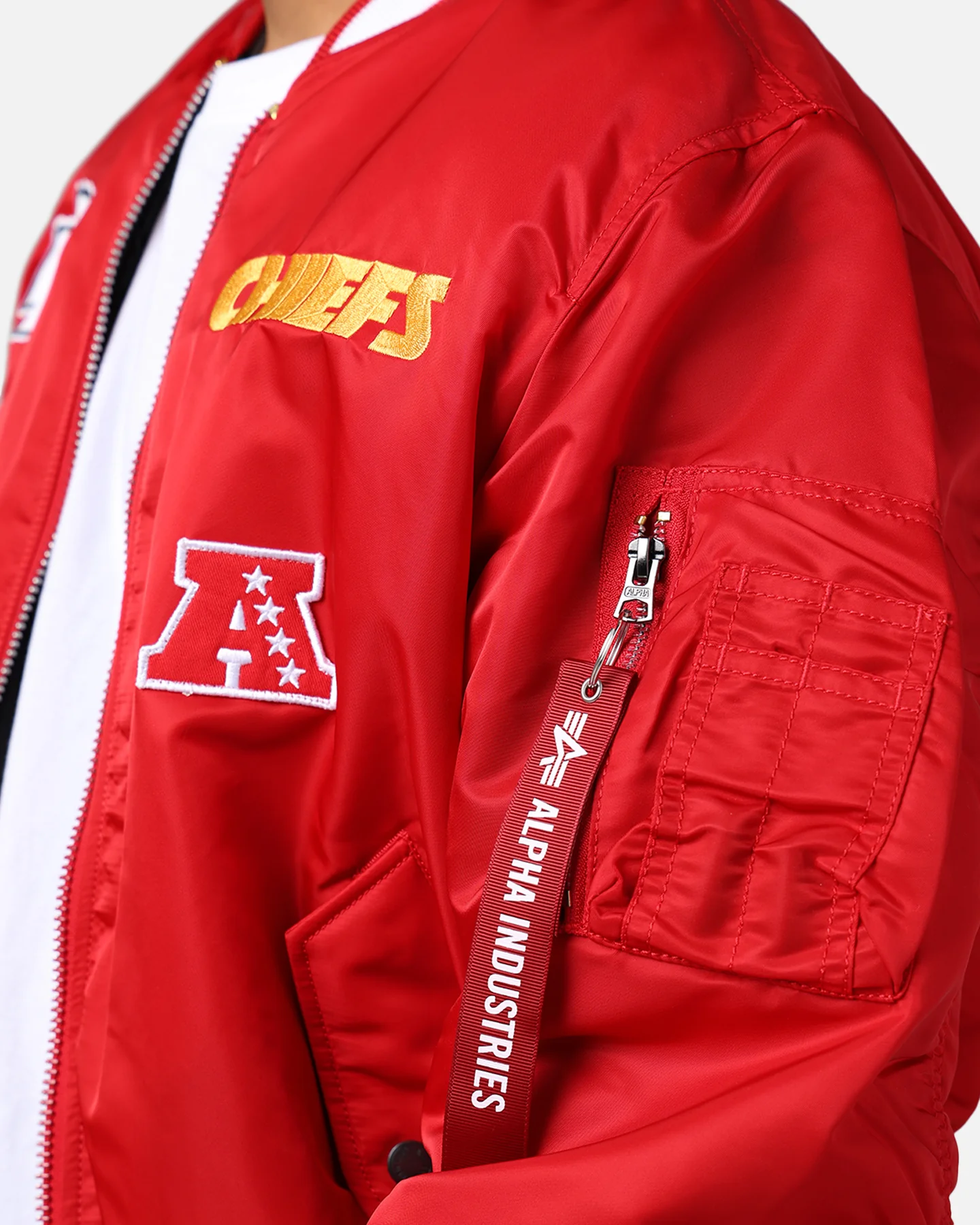 New Era X Alpha Series X NFL Kansas City Chiefs MA-1 Bomber Jacket Navy/Magenta - Image 9