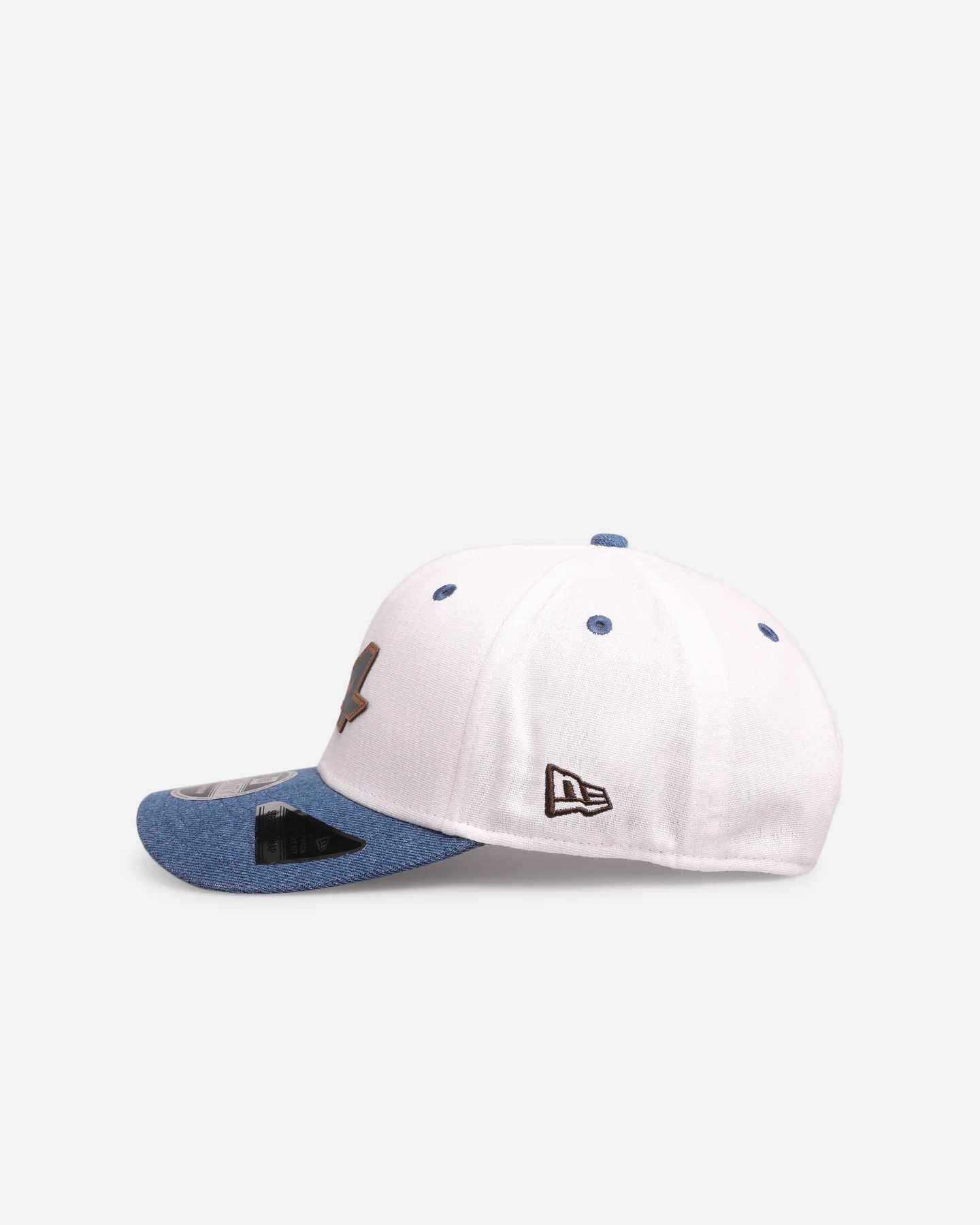 New Era x Alpine F1 'Austin GP Collection' 9SEVENTY Snapback Light Beige - Image 4