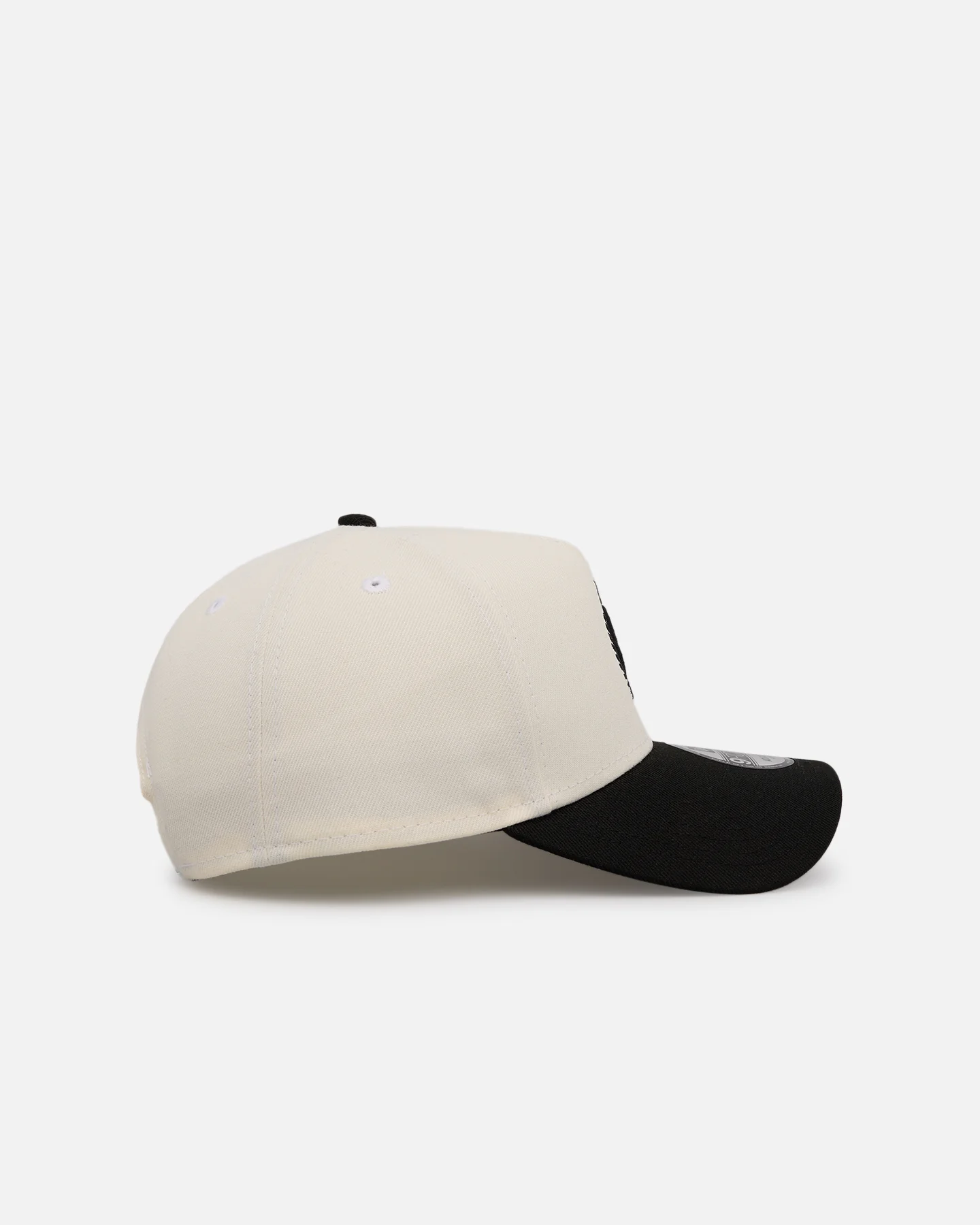 New Era X Culture Kings 9FORTY A-Frame Snapback Chrome/Black - Image 3