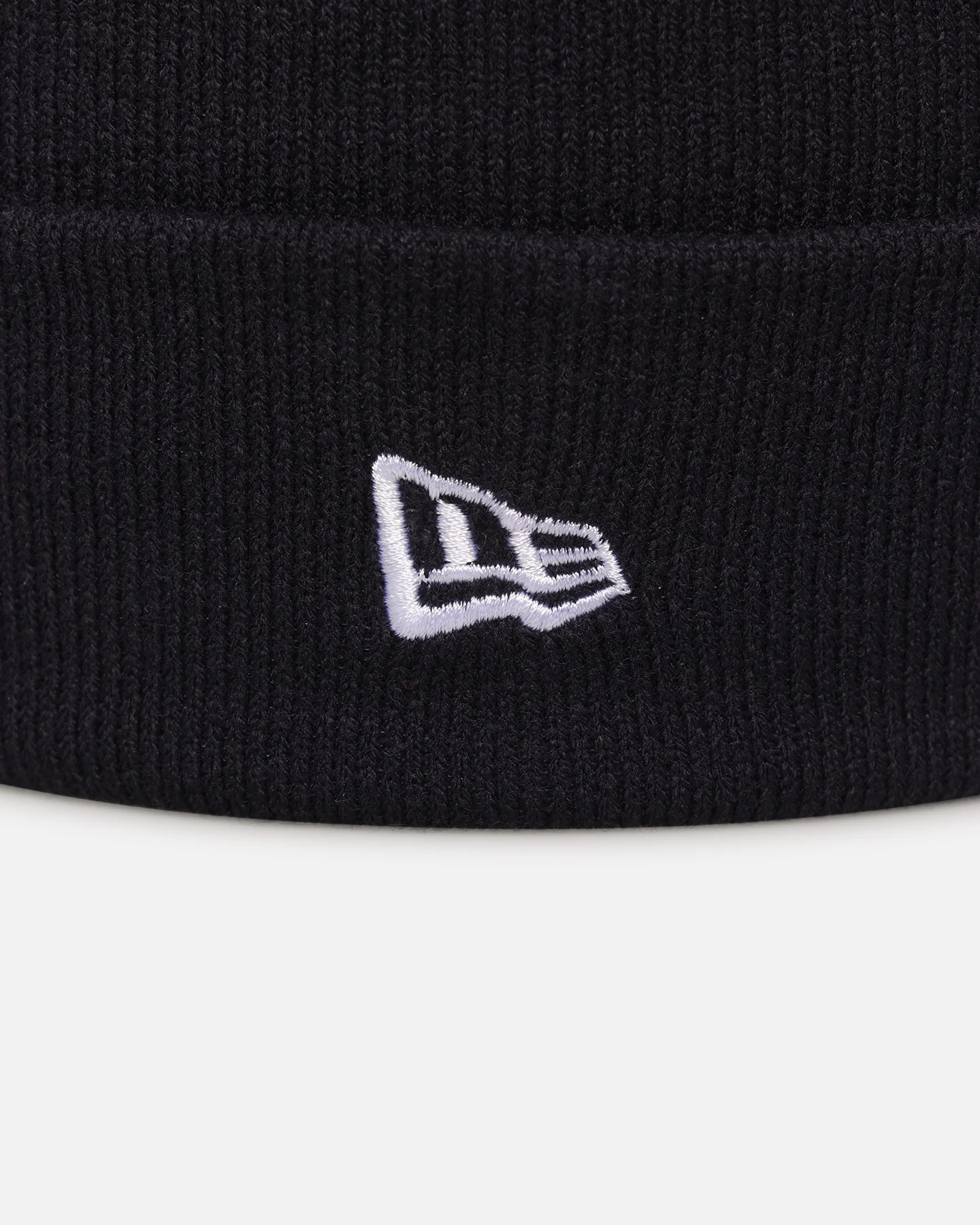New Era X Red Bull Racing Team Wordmark Cuff Knit Beanie Dark Blue - Image 6