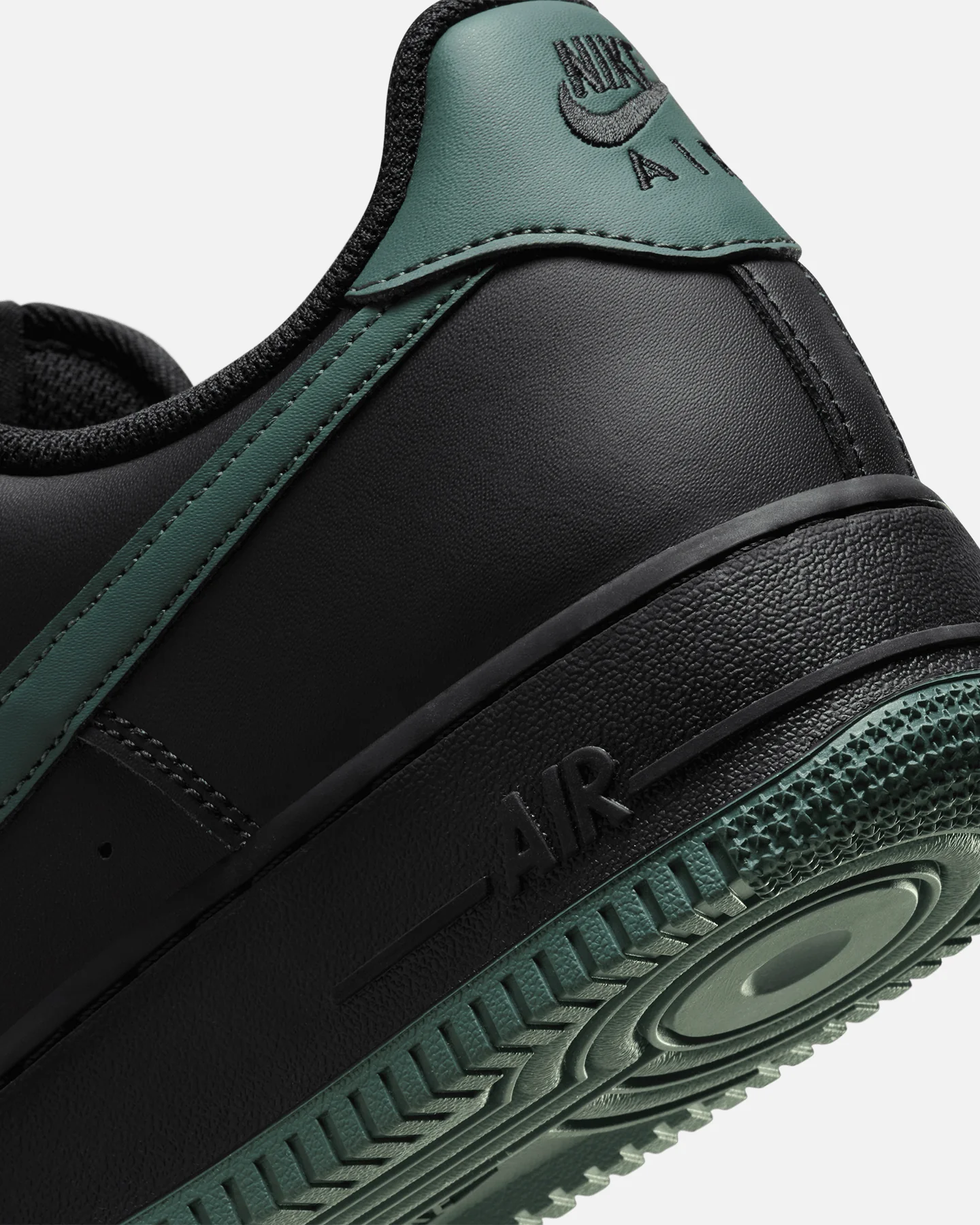 Nike Air Force 1 '07 Black/Green - Image 8