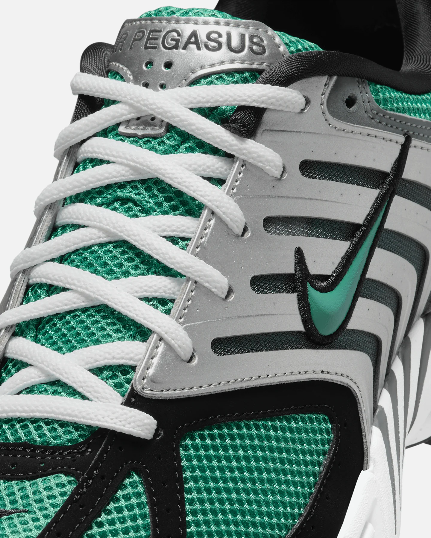 Nike Air Pegasus 2005 Metallic Silver - Image 6