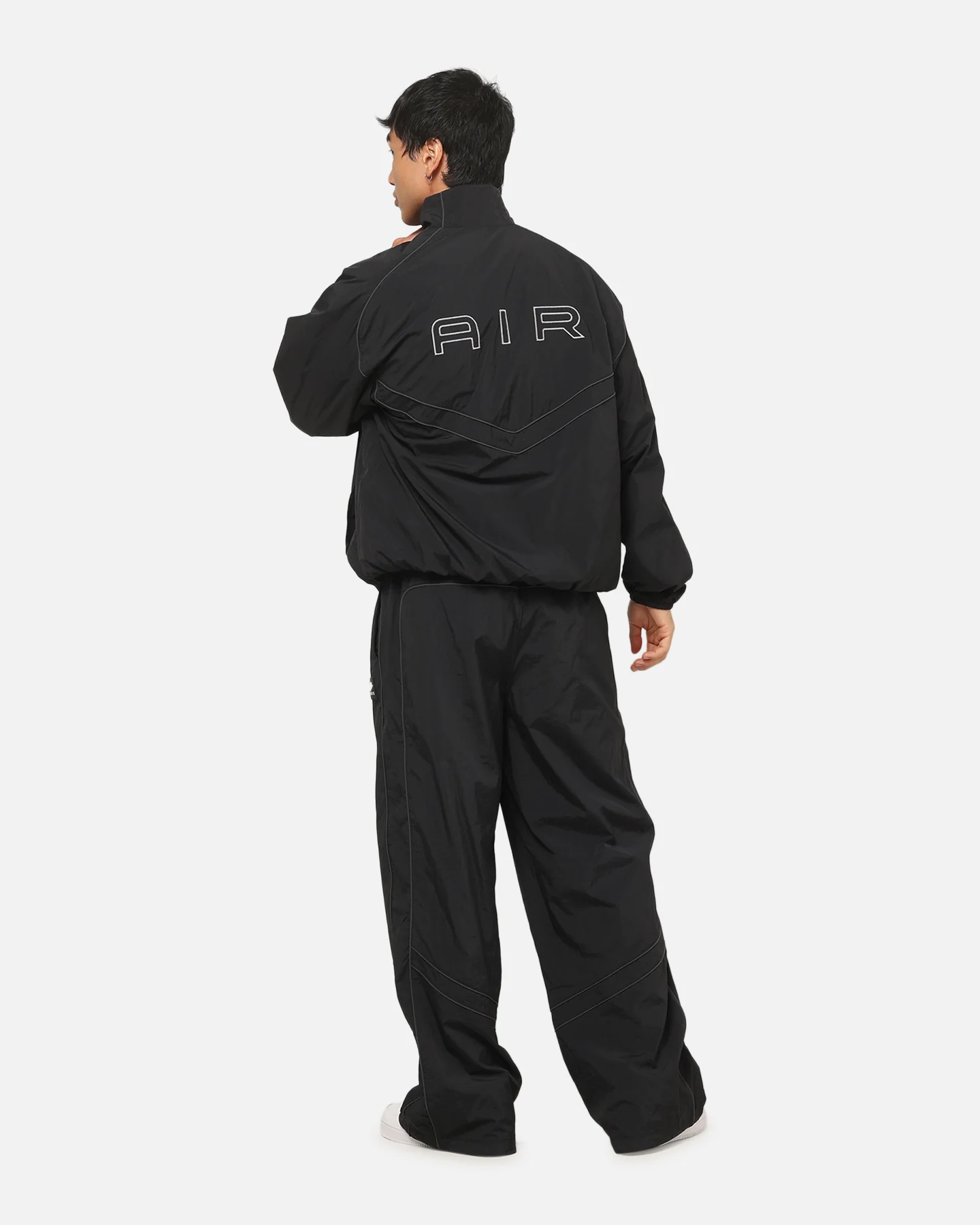 Nike Air Windrunner Track Jacket Black - Image 4