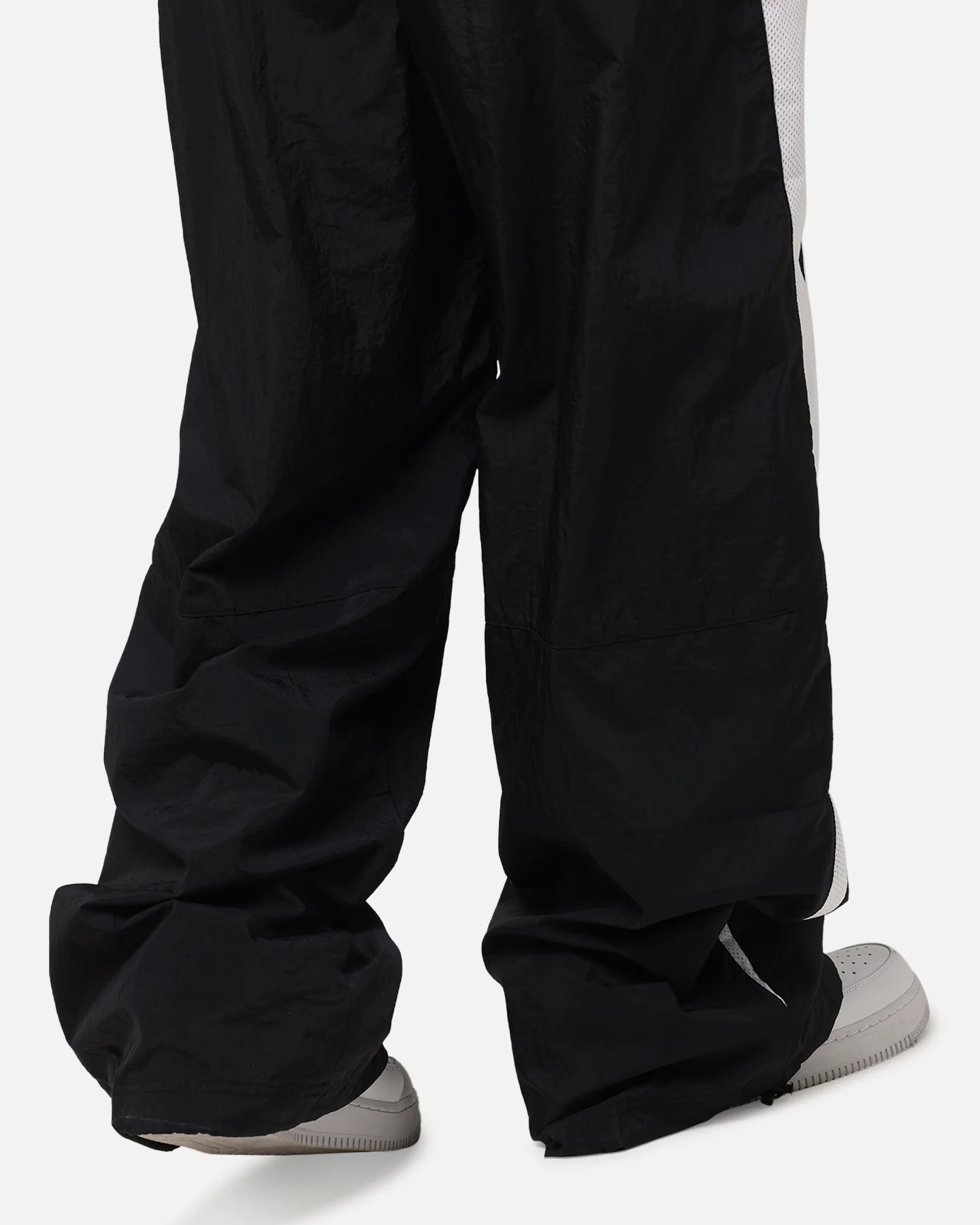Nike Air Woven Pants Black/White/White - Image 4