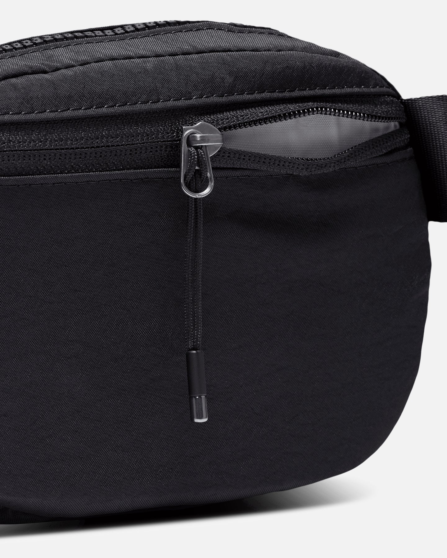 Nike Aura Crossbody Bag Black/Black - Image 7