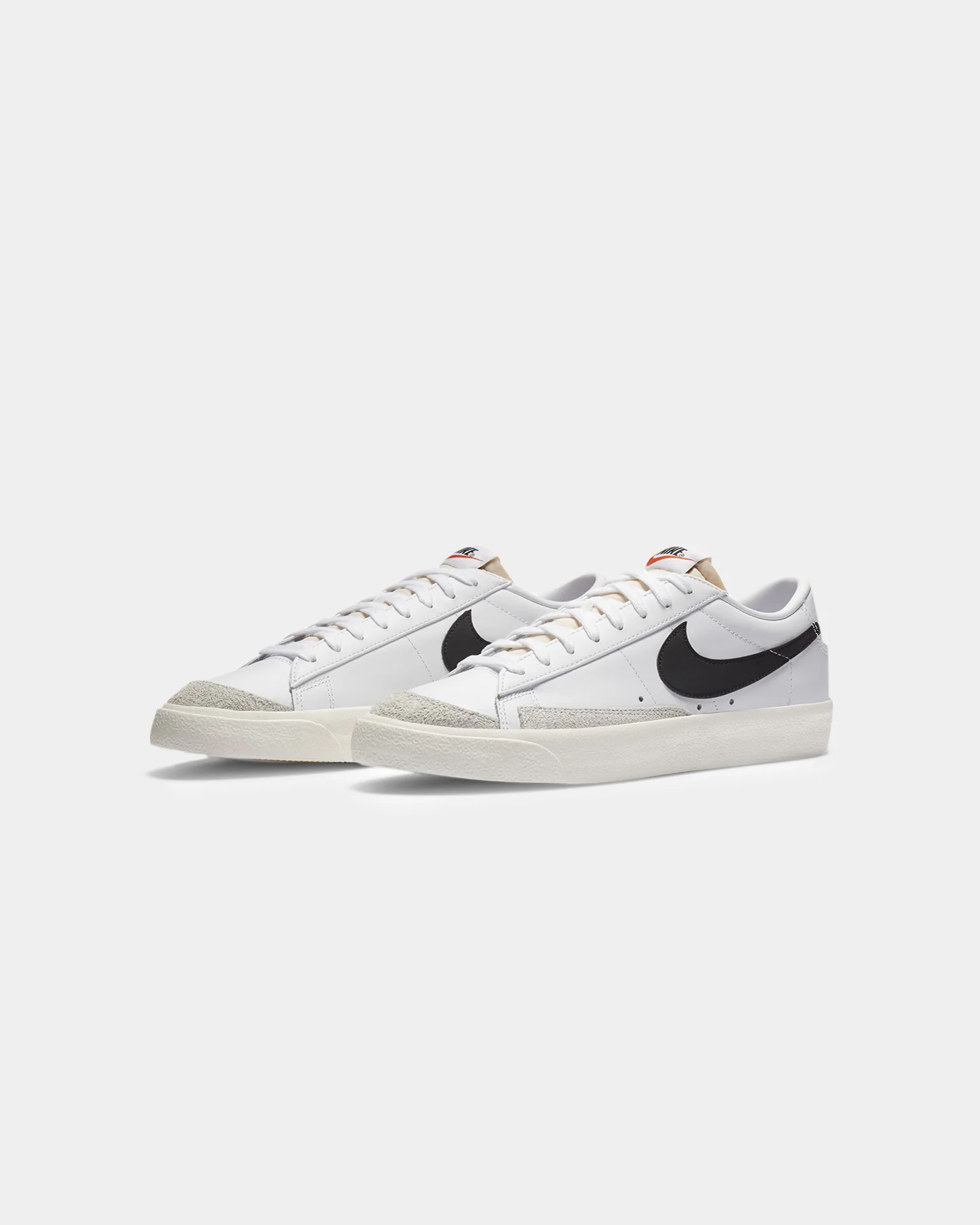 Nike Blazer '77 Vintage Low White/Black/Sail - Image 2