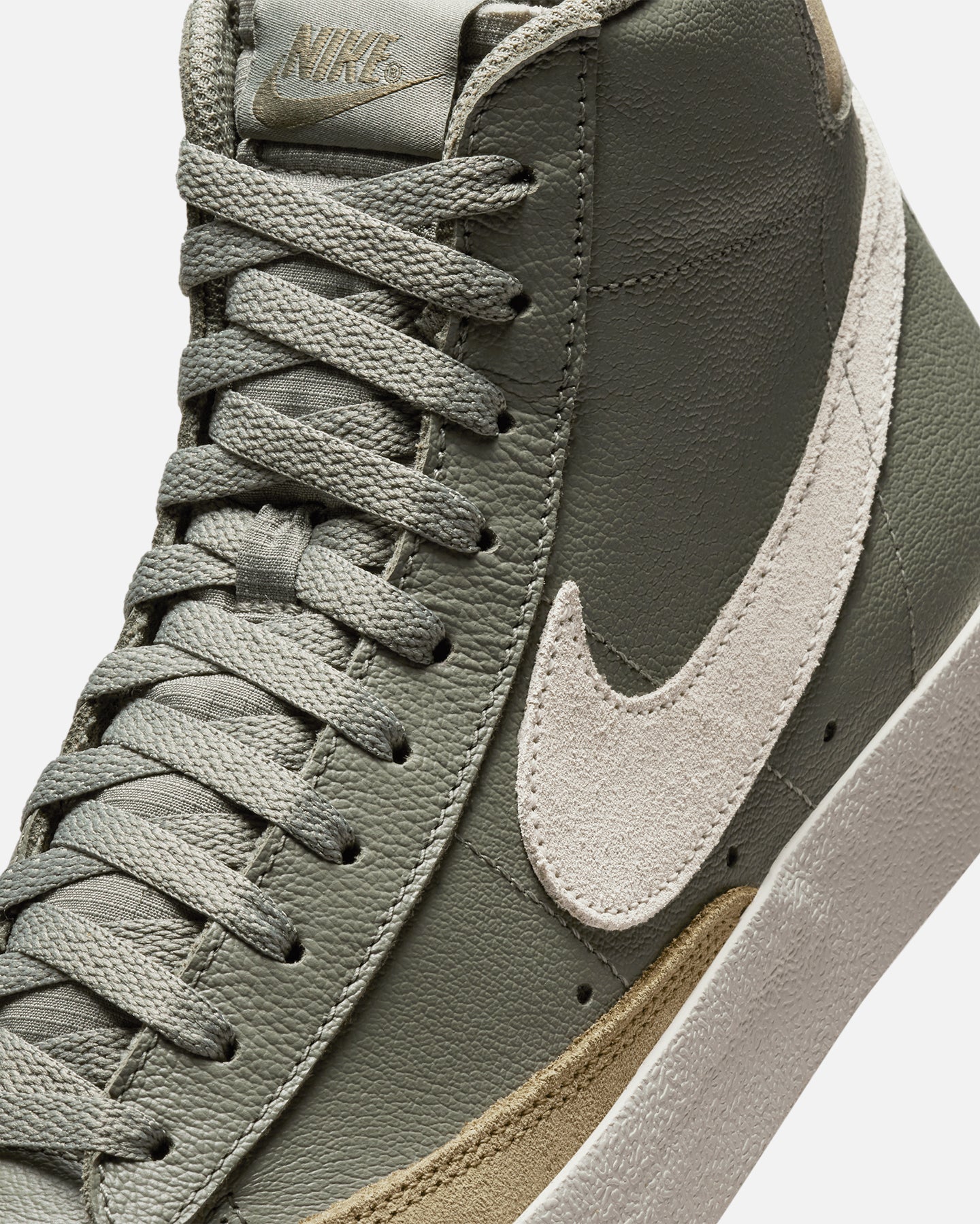 Nike Blazer Mid '77 Premium Essential+ Dark Stucco/Phantom - Image 6